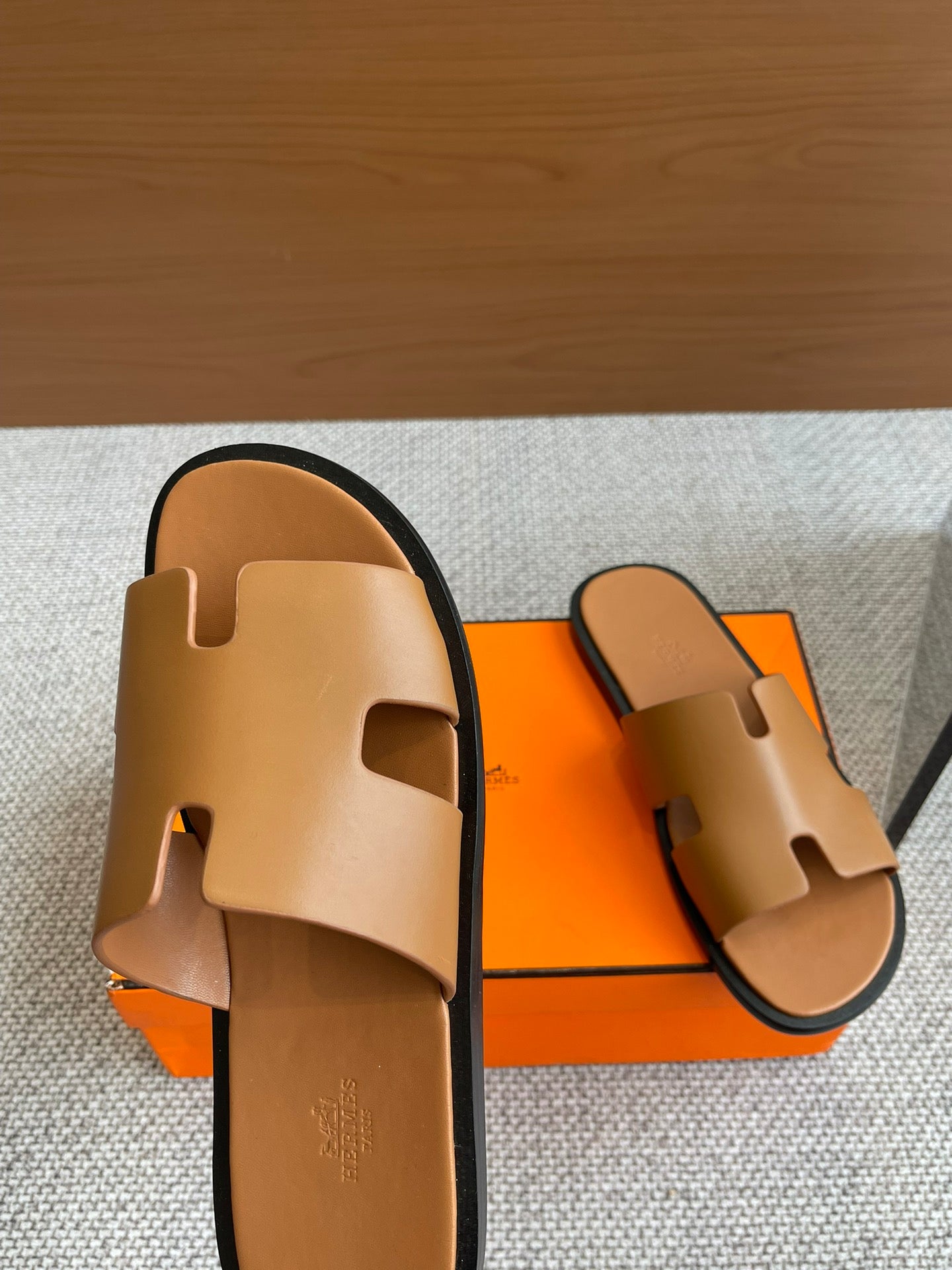 LuxluxHouse Best Quality Women Shoes Hermes