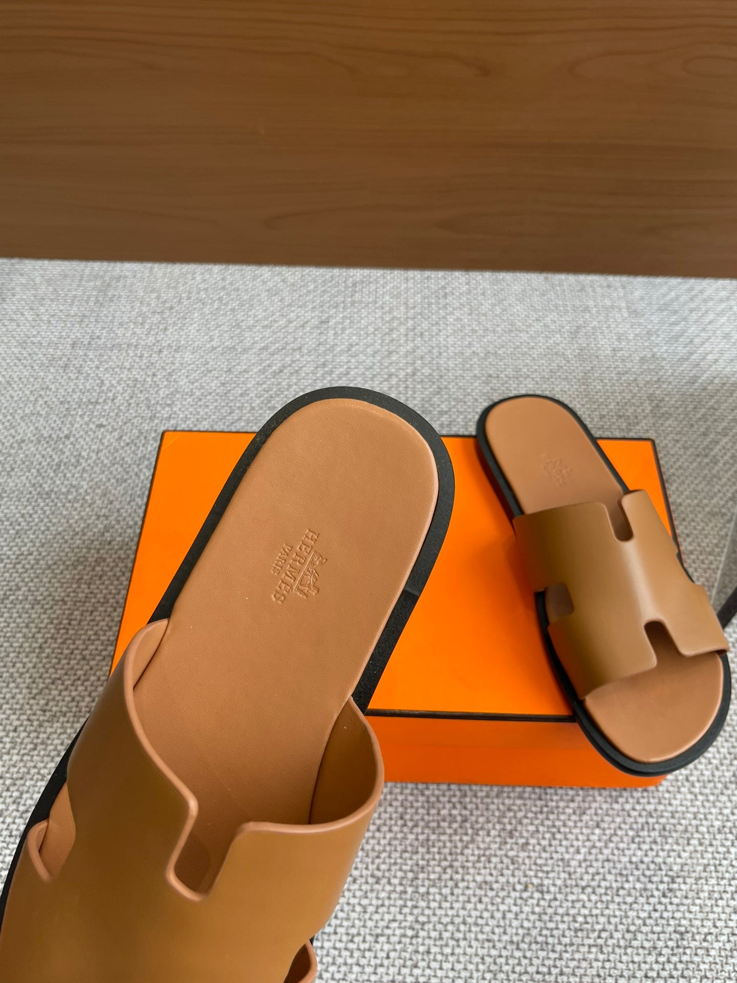 LuxluxHouse Best Quality Women Shoes Hermes