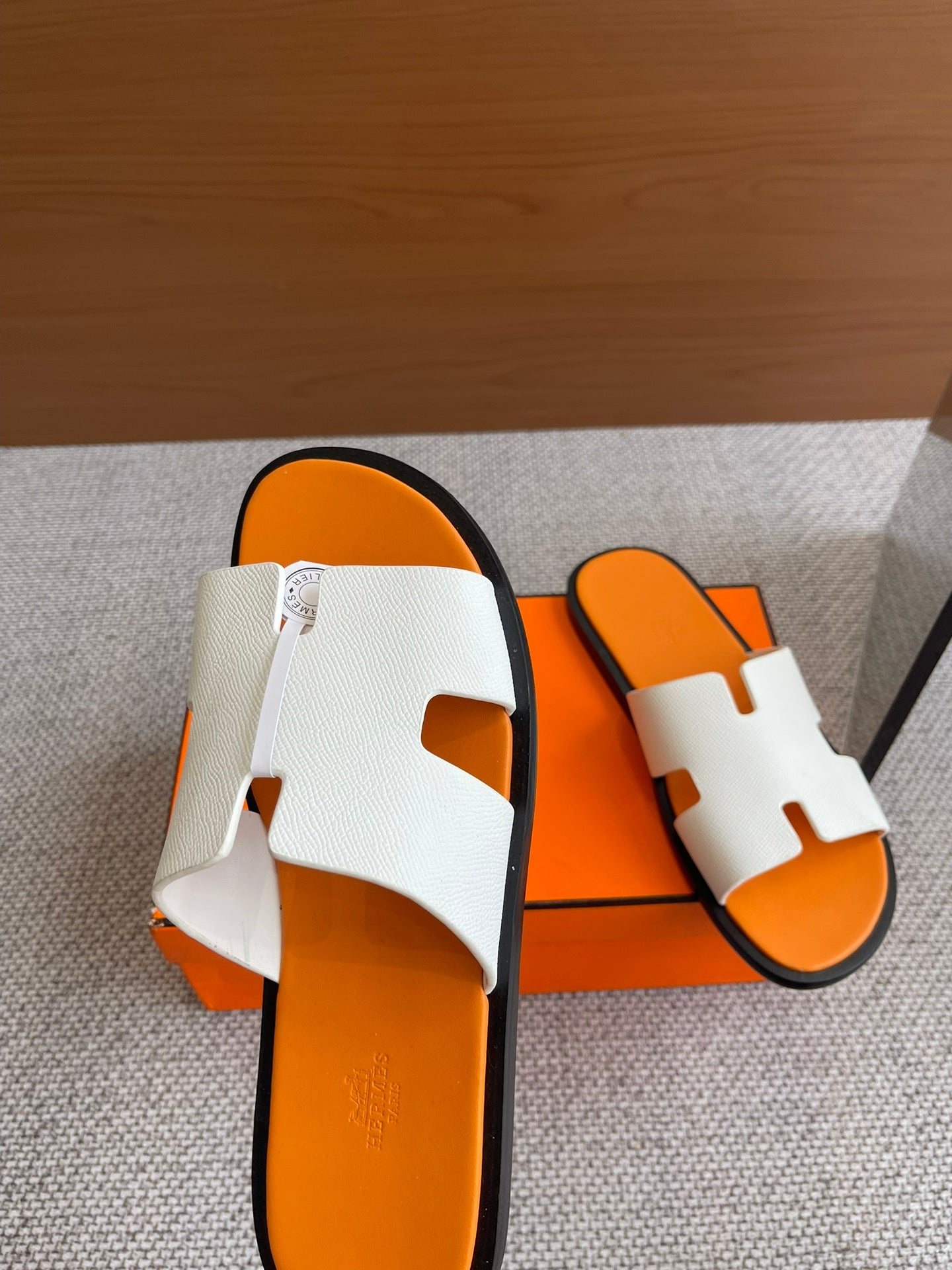LuxluxHouse Best Quality Women Shoes Hermes