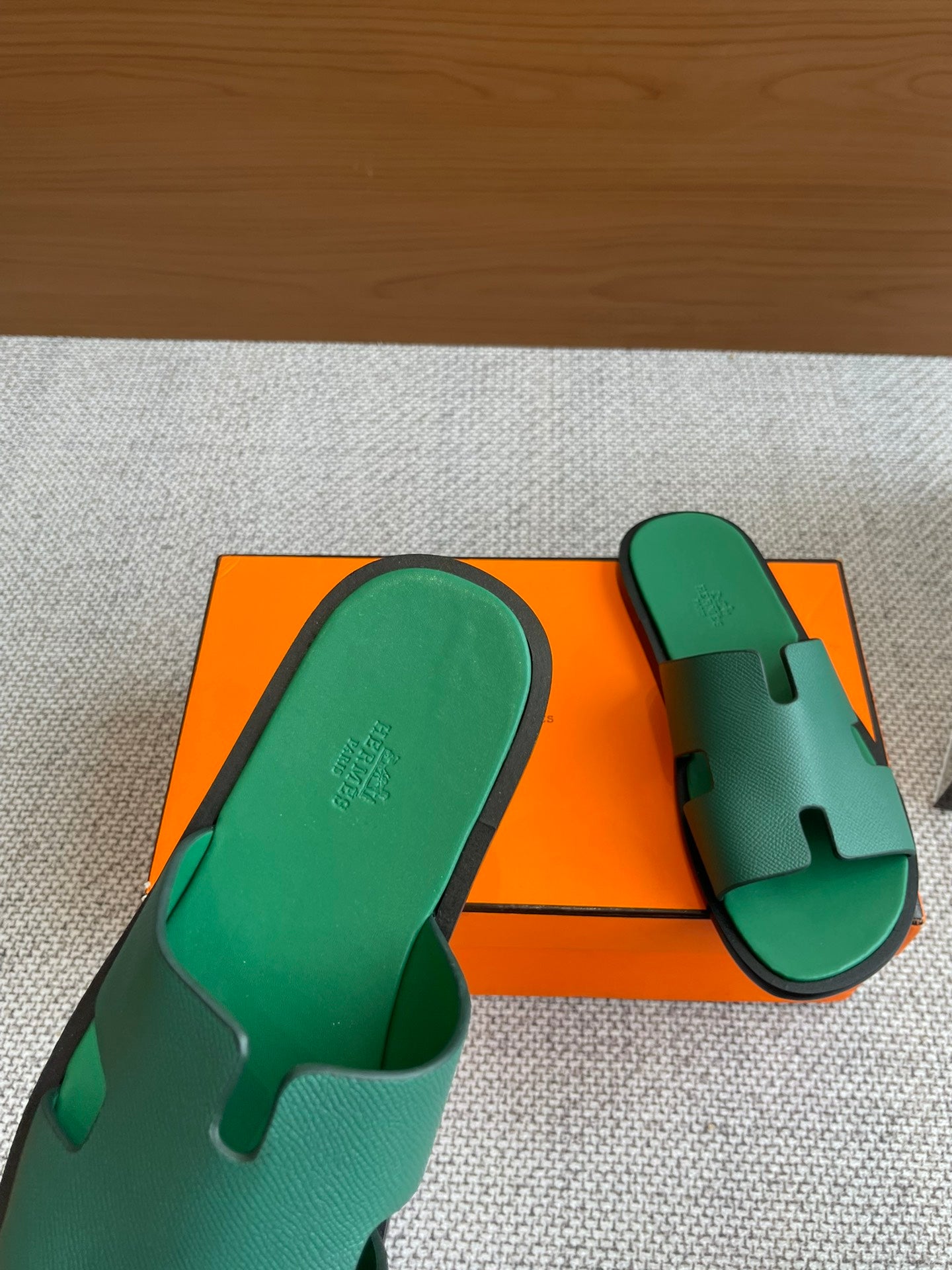 LuxluxHouse Best Quality Women Shoes Hermes