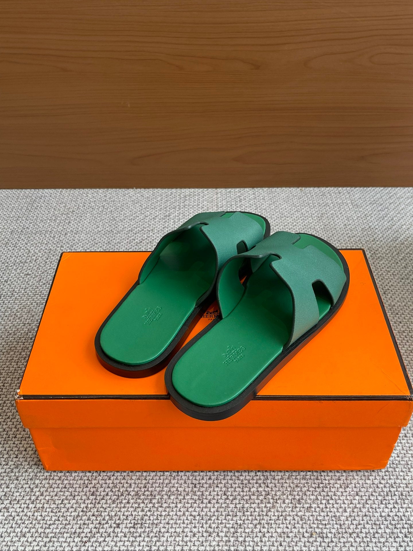 LuxluxHouse Best Quality Women Shoes Hermes
