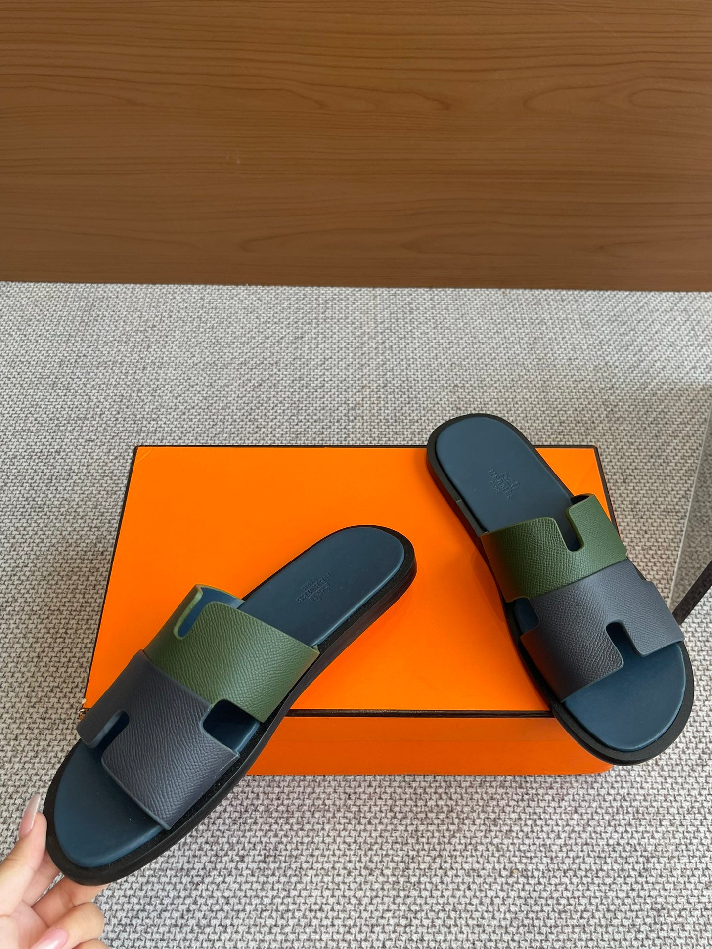 LuxluxHouse Best Quality Women Shoes Hermes