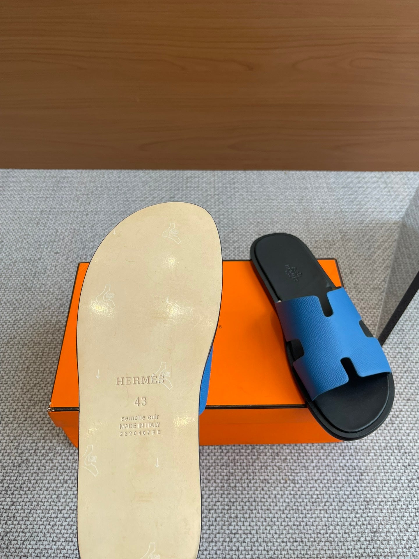 LuxluxHouse Best Quality Women Shoes Hermes