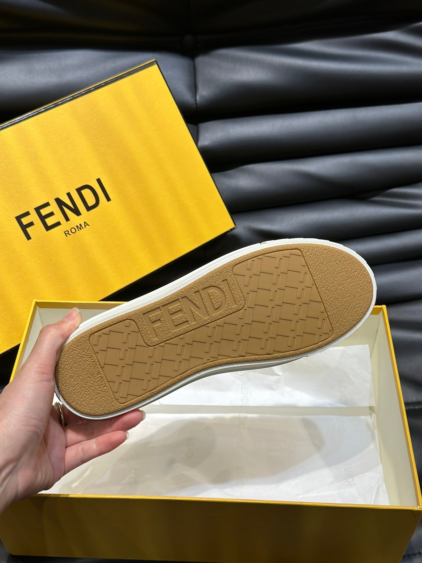 LuxluxHouse Best Quality Shoes Fendi
