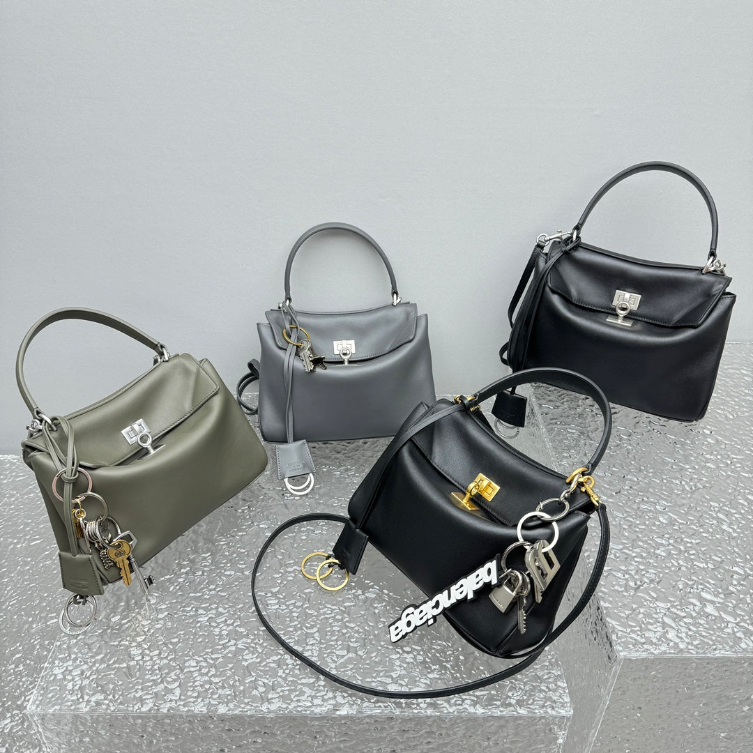 LuxluxHouse Best Quality Bags Balenciaga Women Men