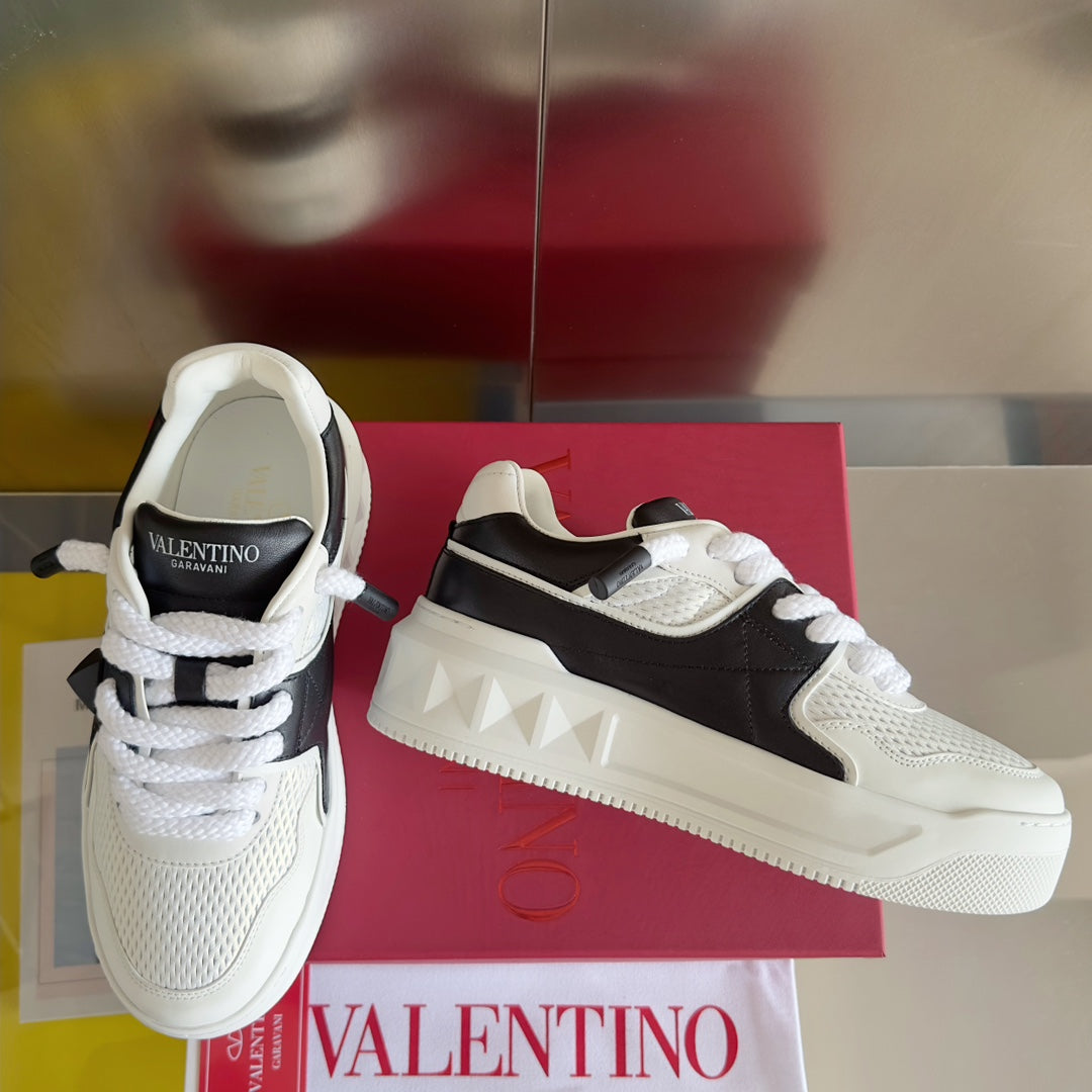 LuxluxHouse Best Quality Valentino Women Shoes