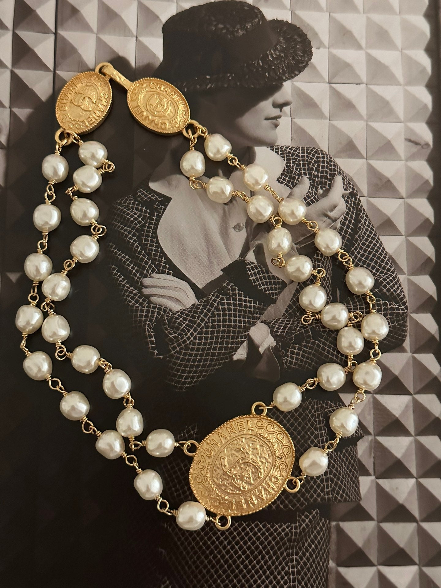 LuxluxHouse Low Price And High Quality Accessories Chanel