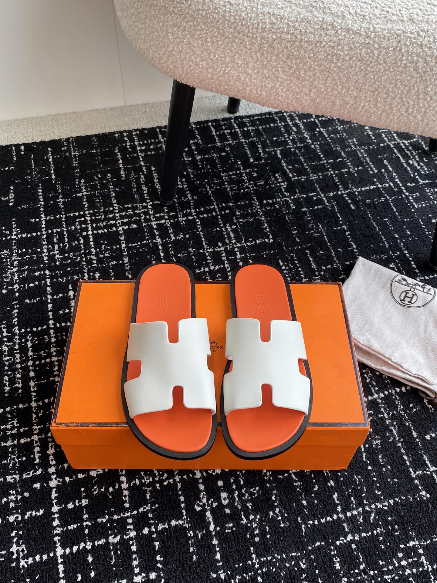 LuxluxHouse Best Quality Sandals Hermes