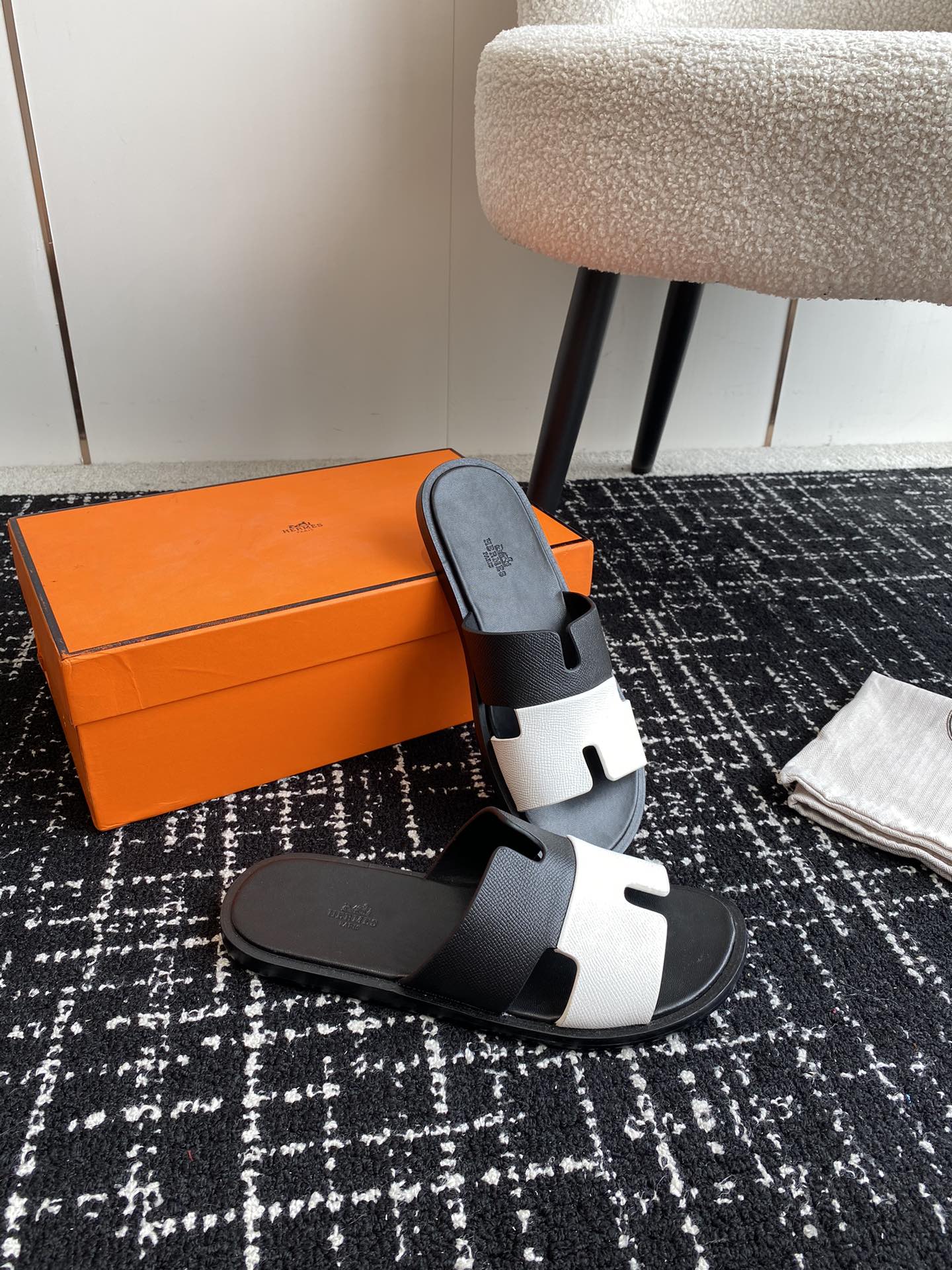 LuxluxHouse Best Quality Sandals Hermes