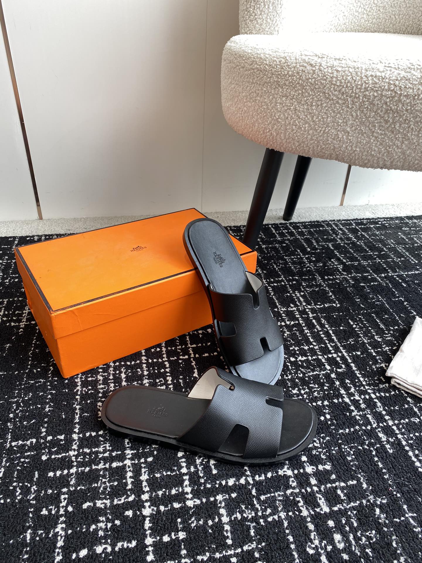 LuxluxHouse Best Quality Sandals Hermes