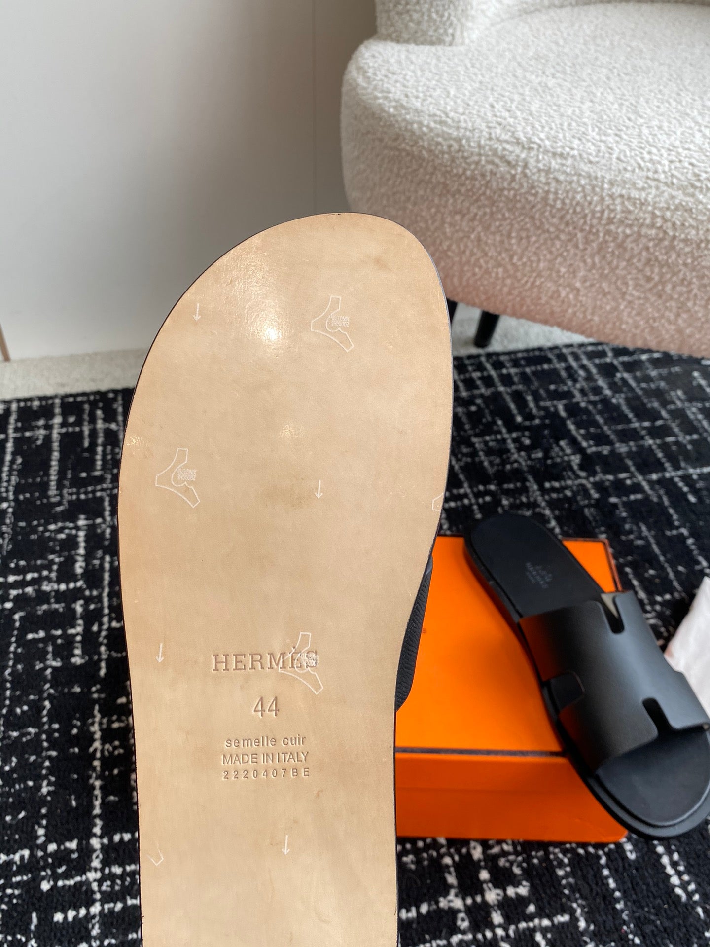 LuxluxHouse Best Quality Sandals Hermes