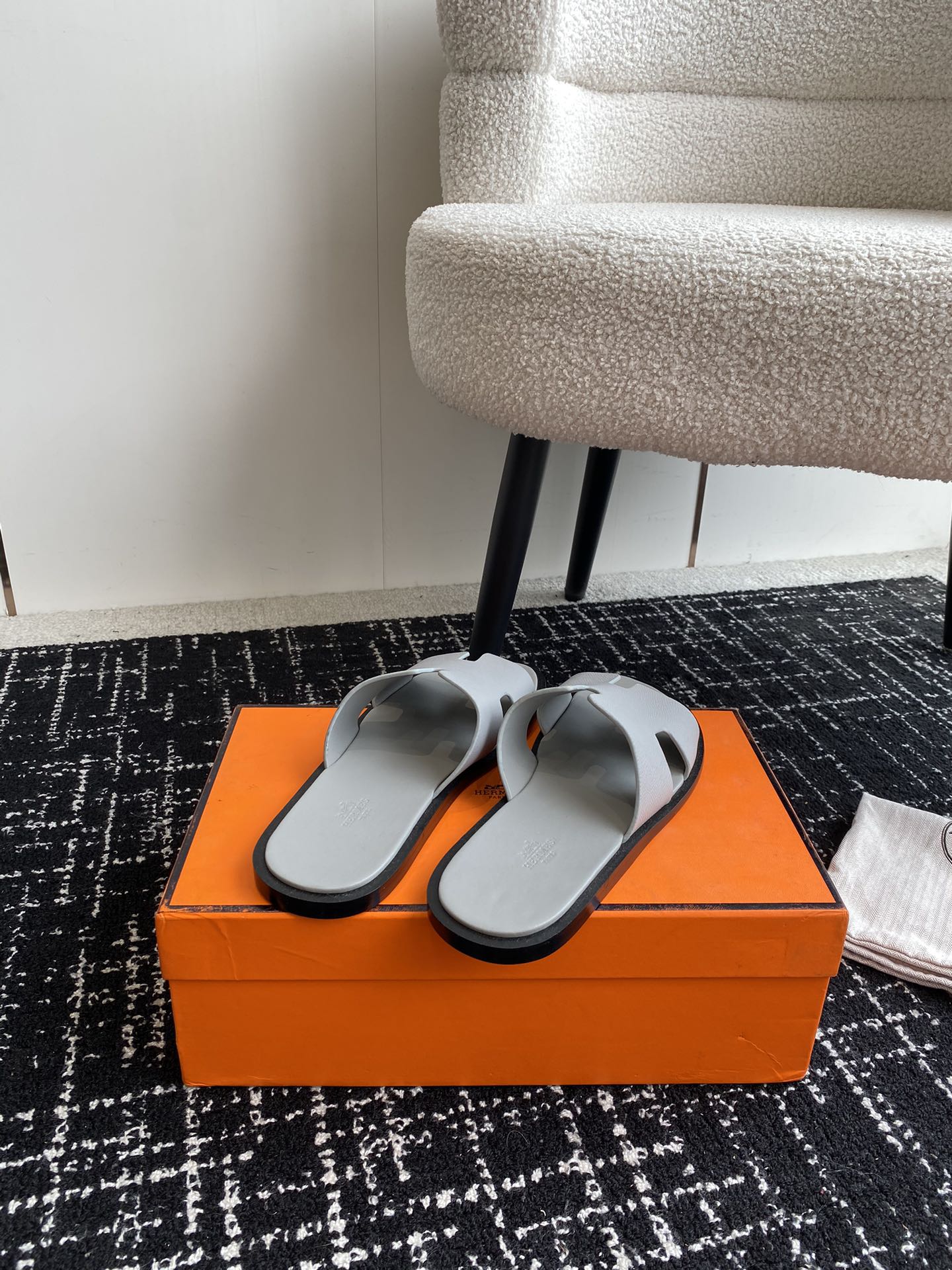 LuxluxHouse Best Quality Sandals Hermes