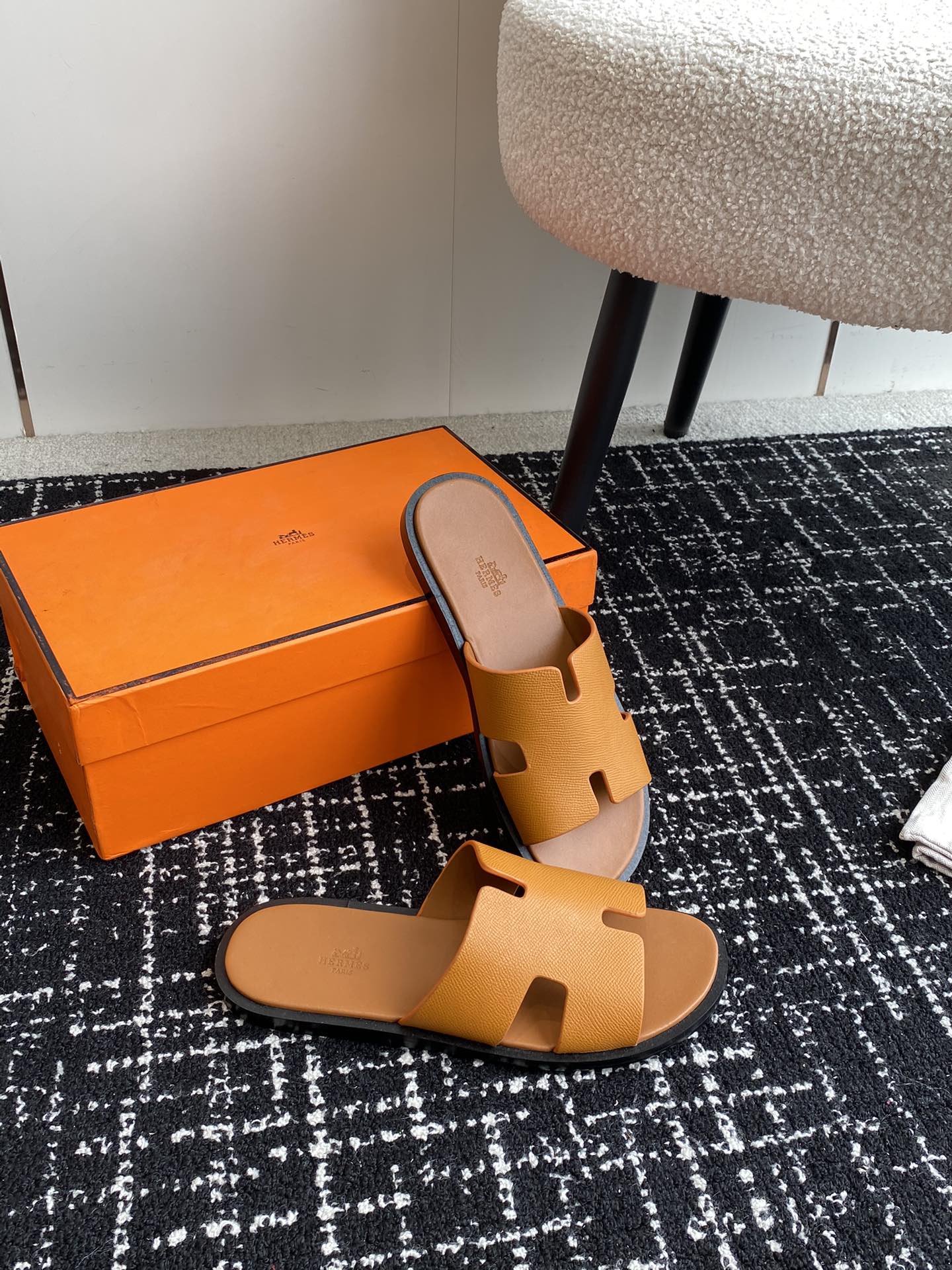 LuxluxHouse Best Quality Sandals Hermes