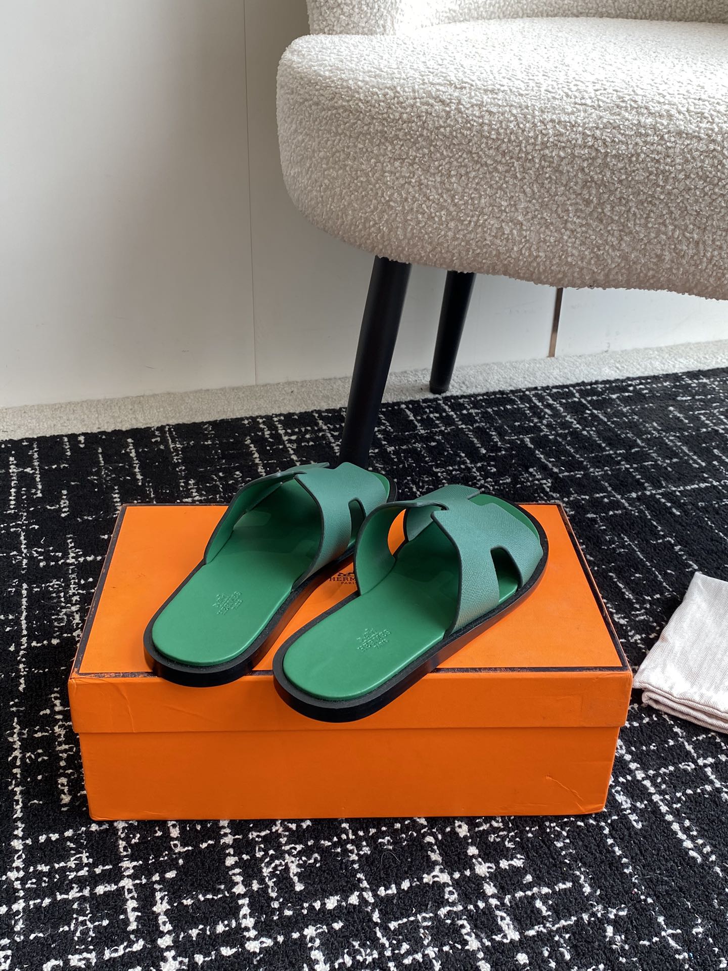 LuxluxHouse Best Quality Sandals Hermes
