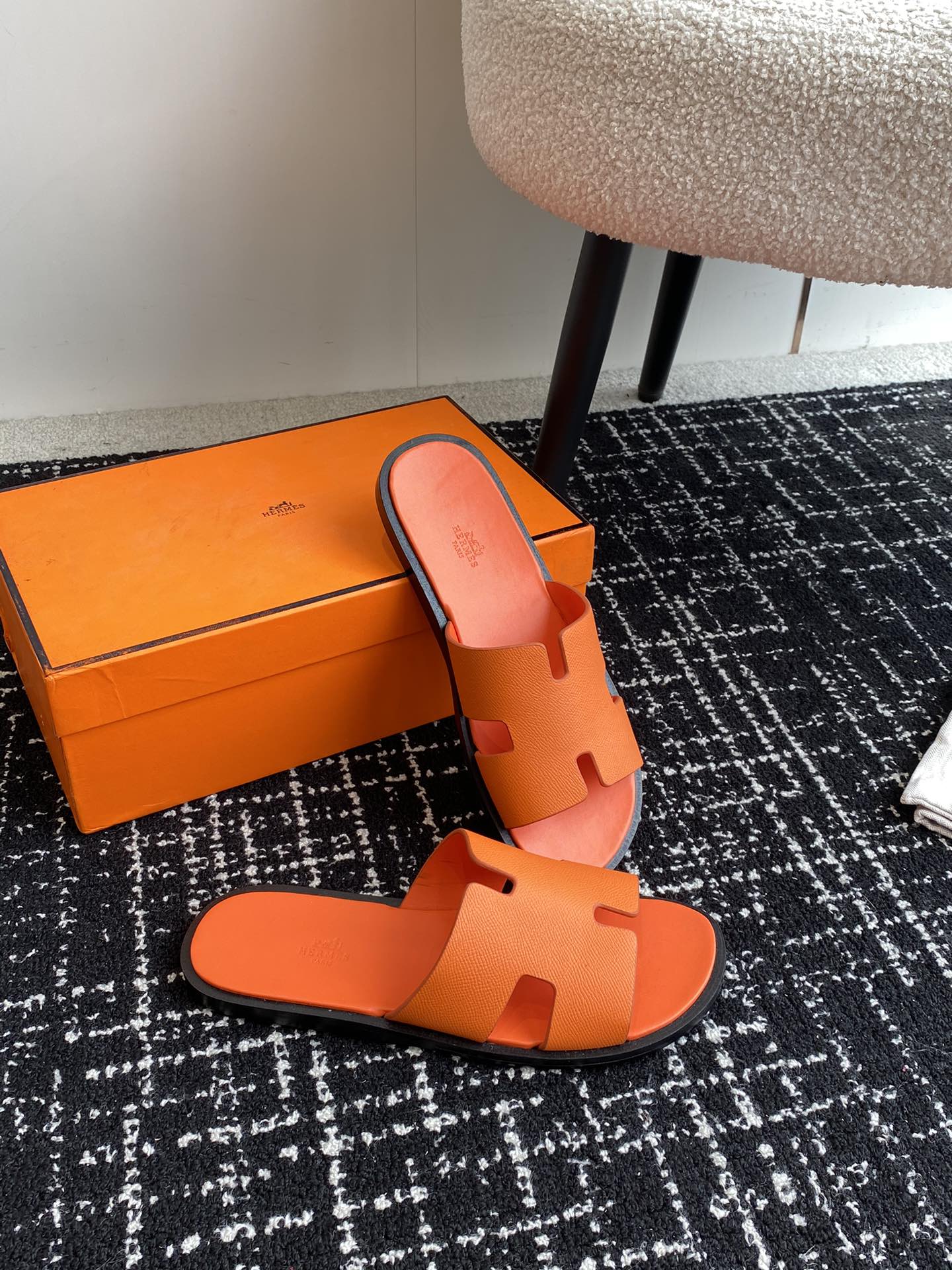 LuxluxHouse Best Quality Sandals Hermes