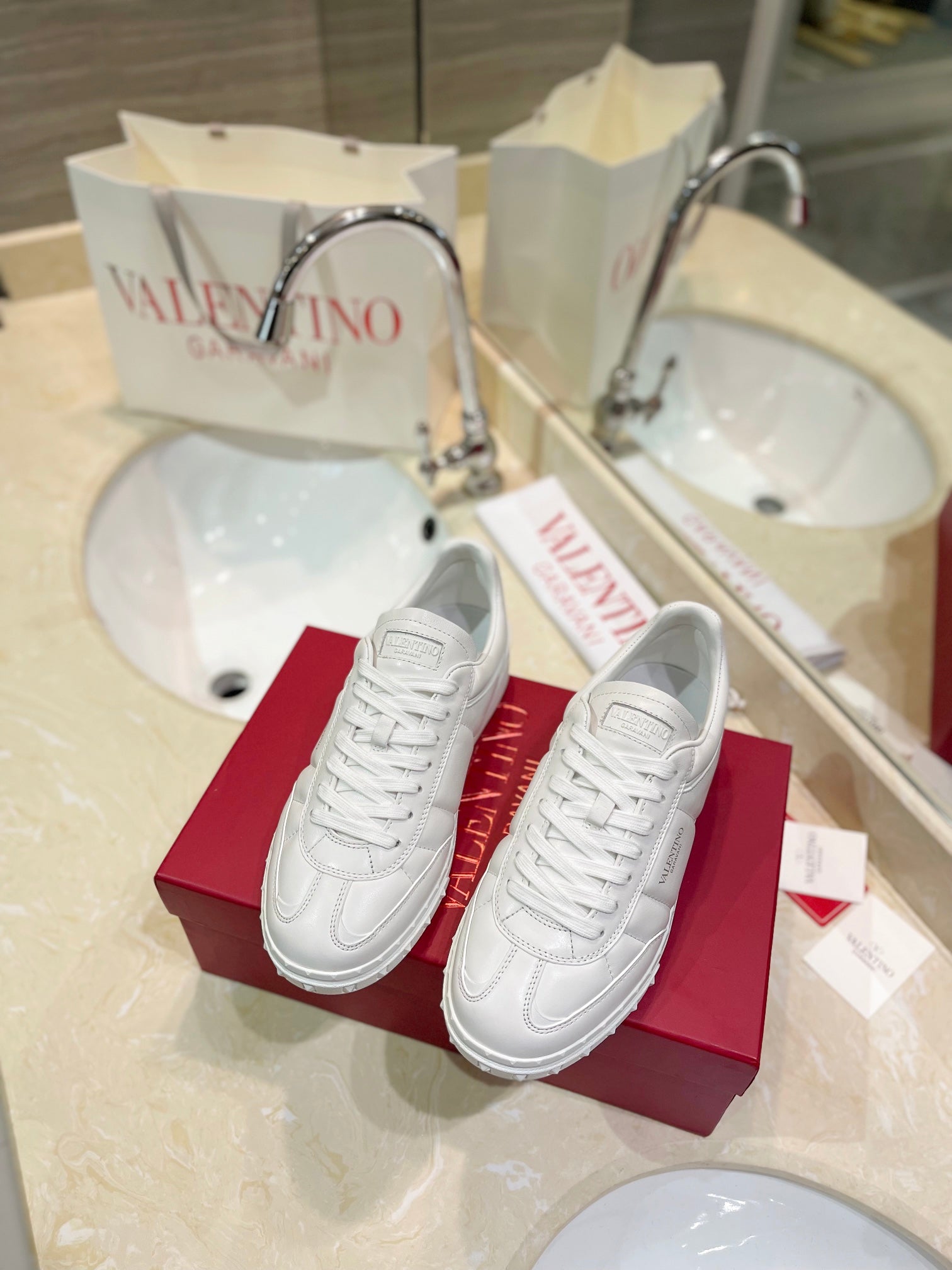 LuxluxHouse Best Quality Valentino Women Shoes