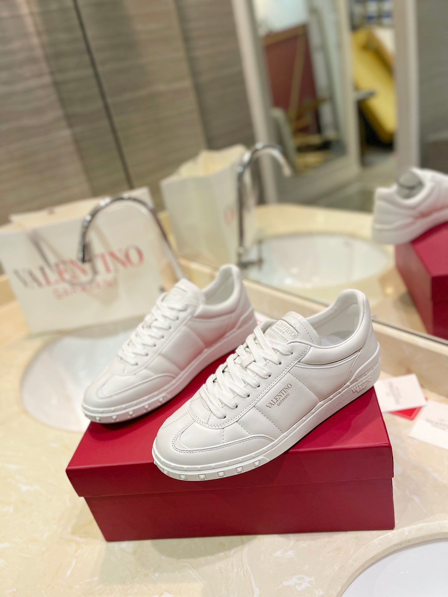 LuxluxHouse Best Quality Valentino Women Shoes