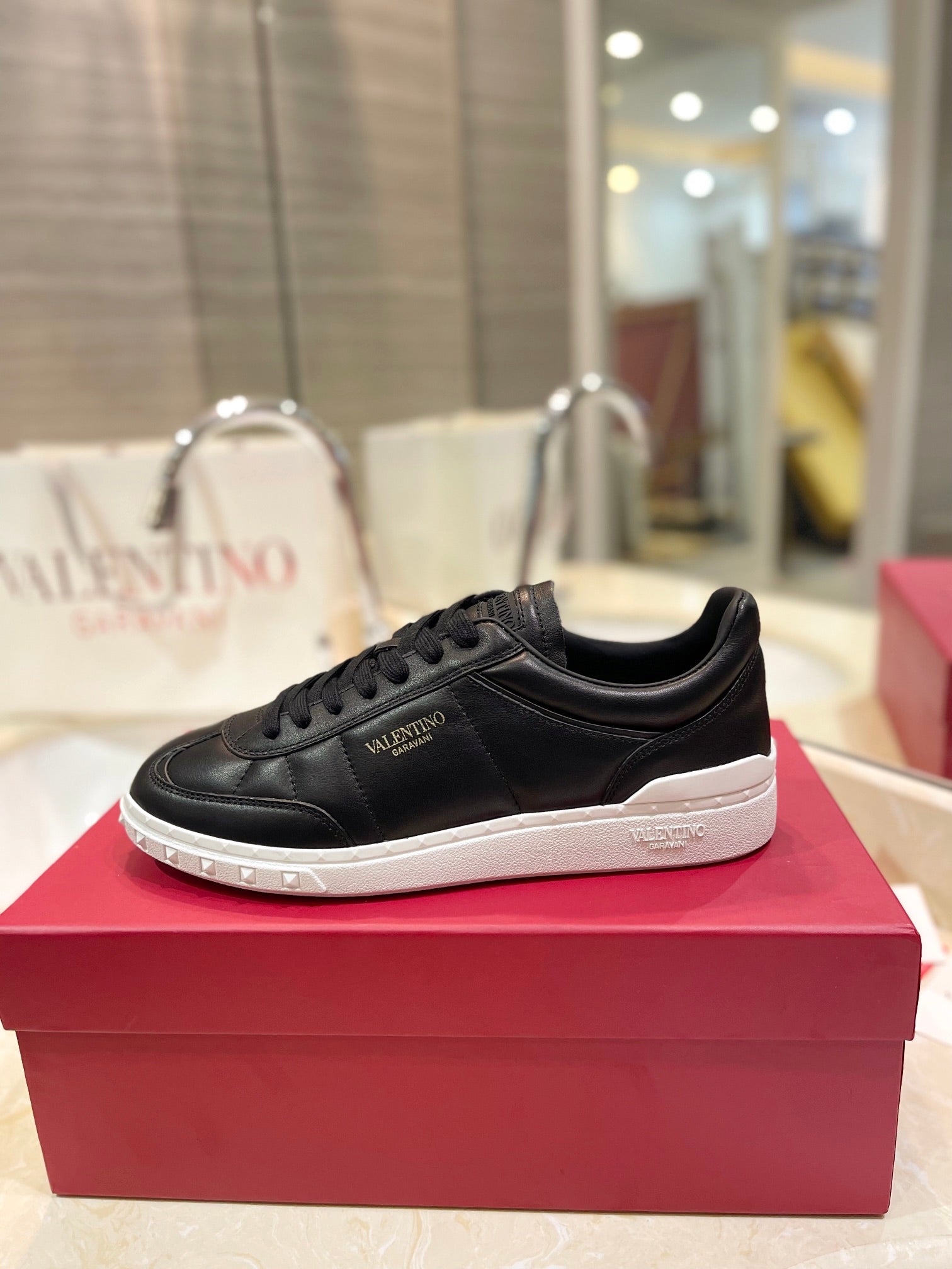 LuxluxHouse Best Quality Valentino Women Shoes