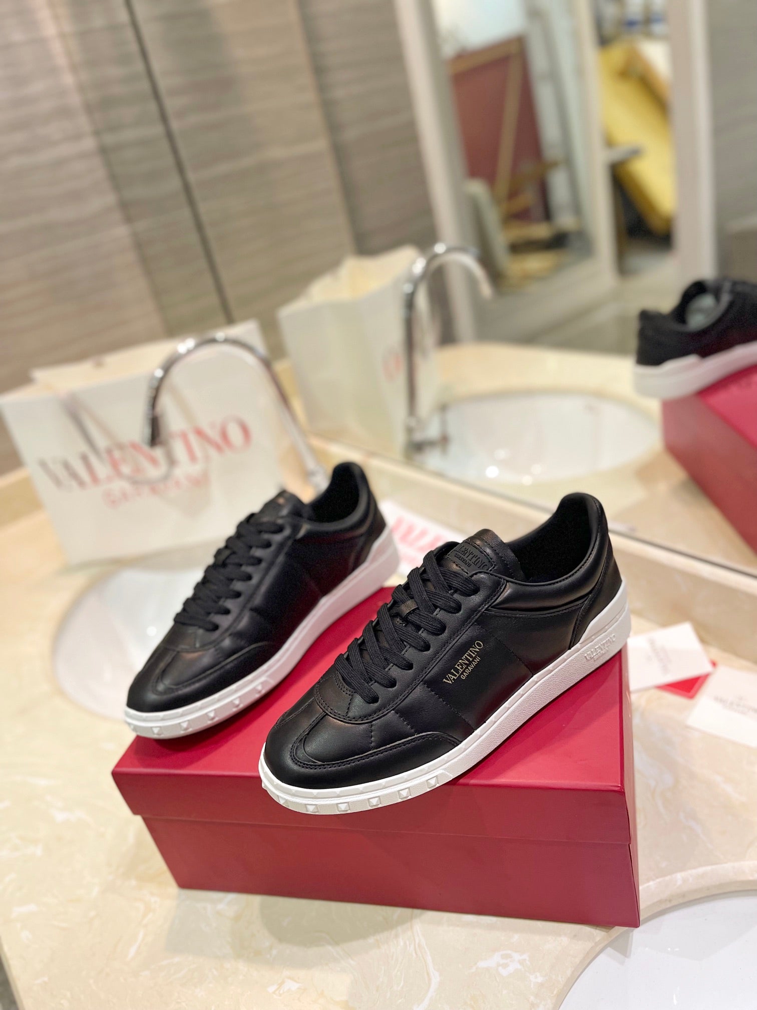 LuxluxHouse Best Quality Valentino Women Shoes
