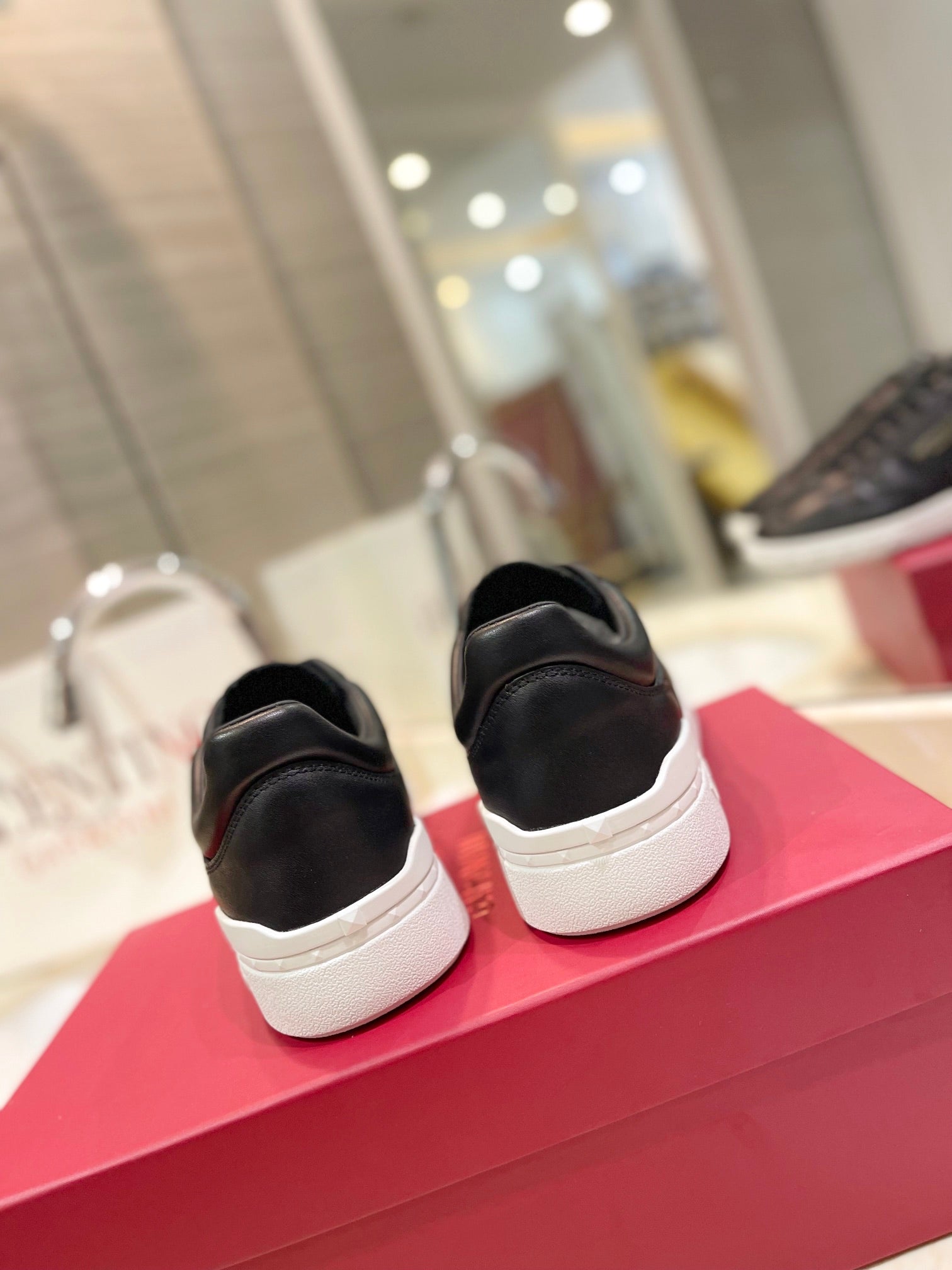 LuxluxHouse Best Quality Valentino Women Shoes