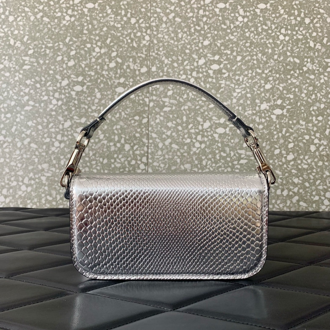 LuxluxHouse Best Quality Bags Valentino Women