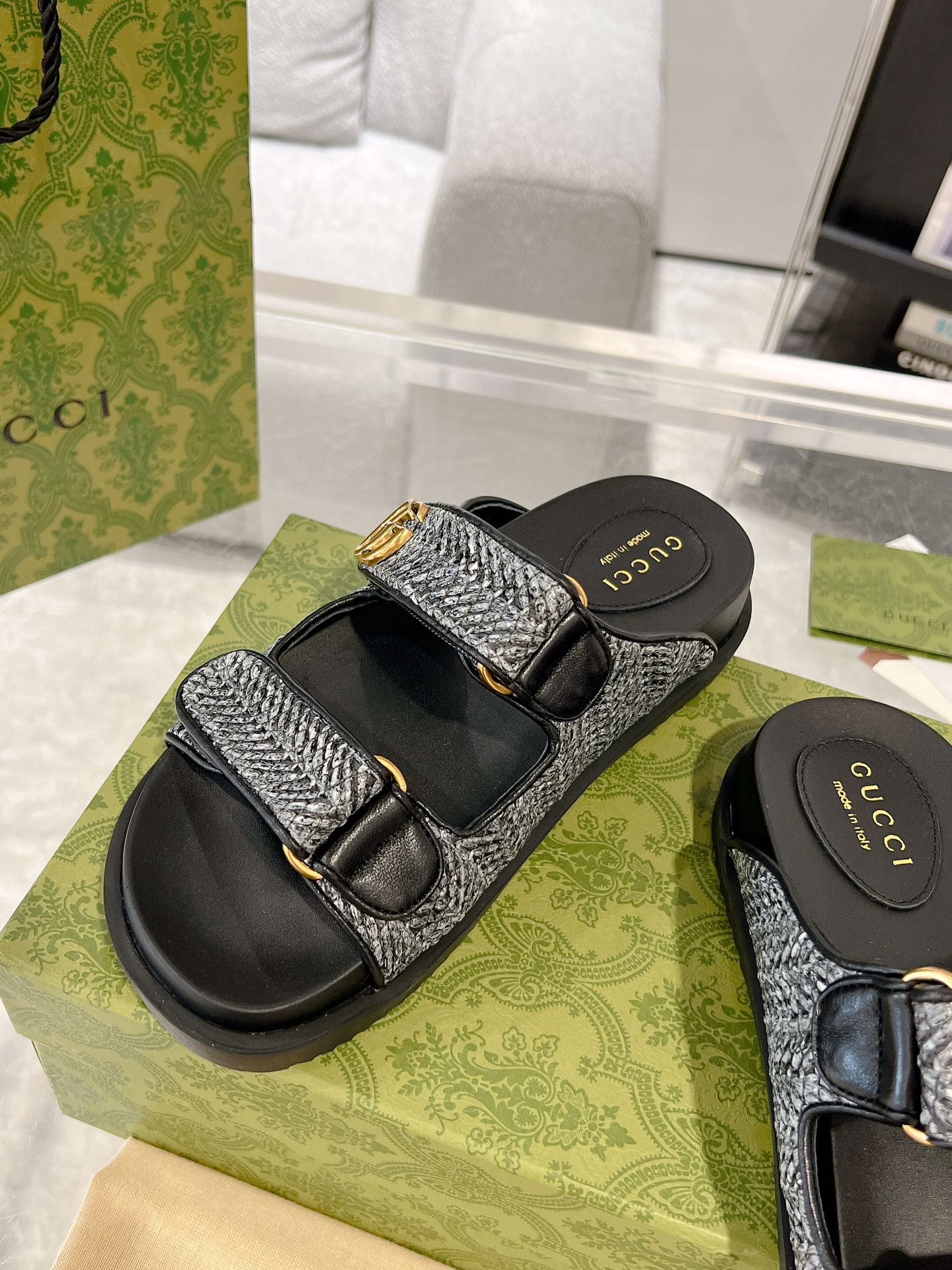LuxluxHouse Best Quality Gucci Women Shoes