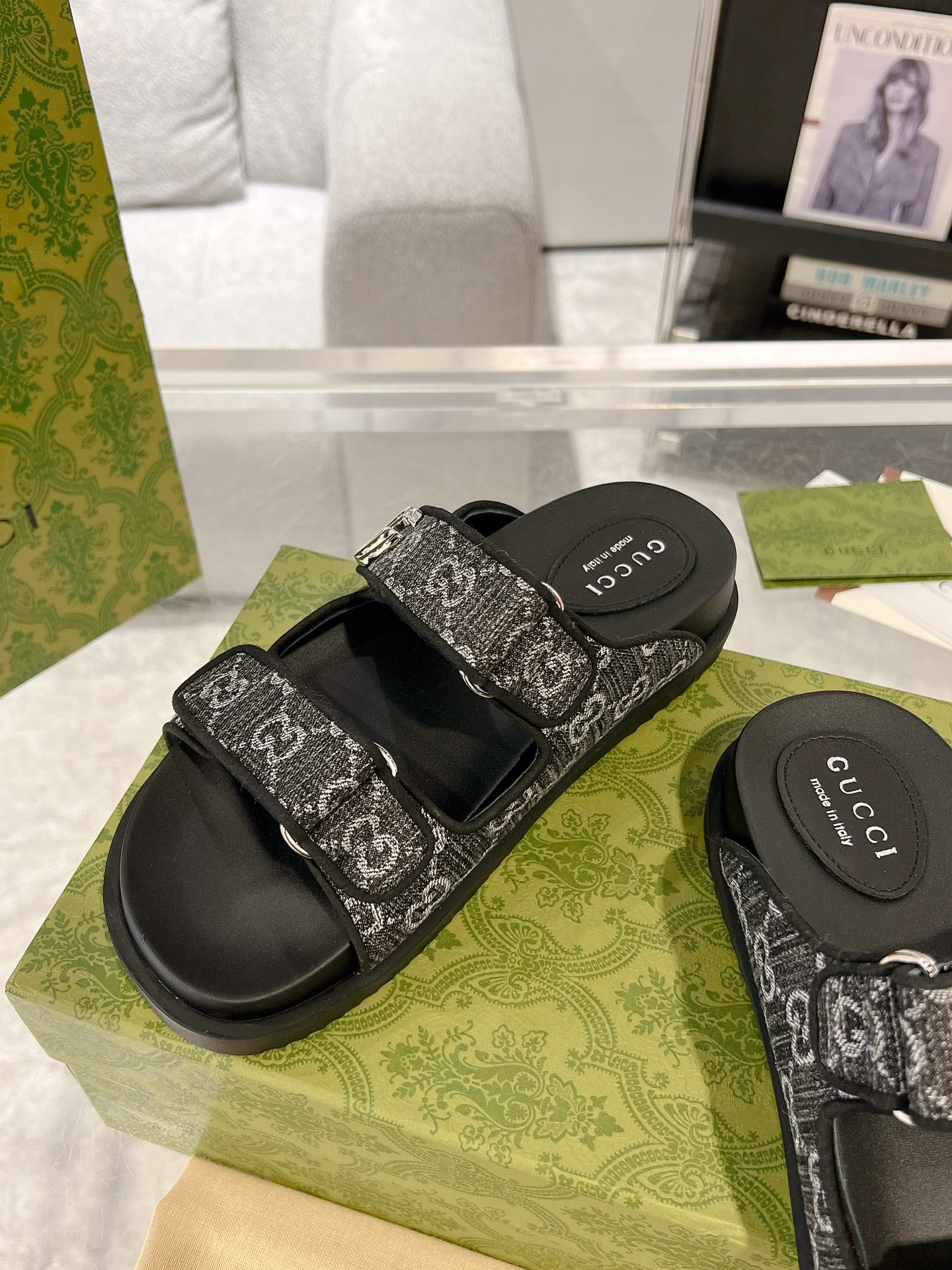 LuxluxHouse Best Quality Gucci Women Shoes