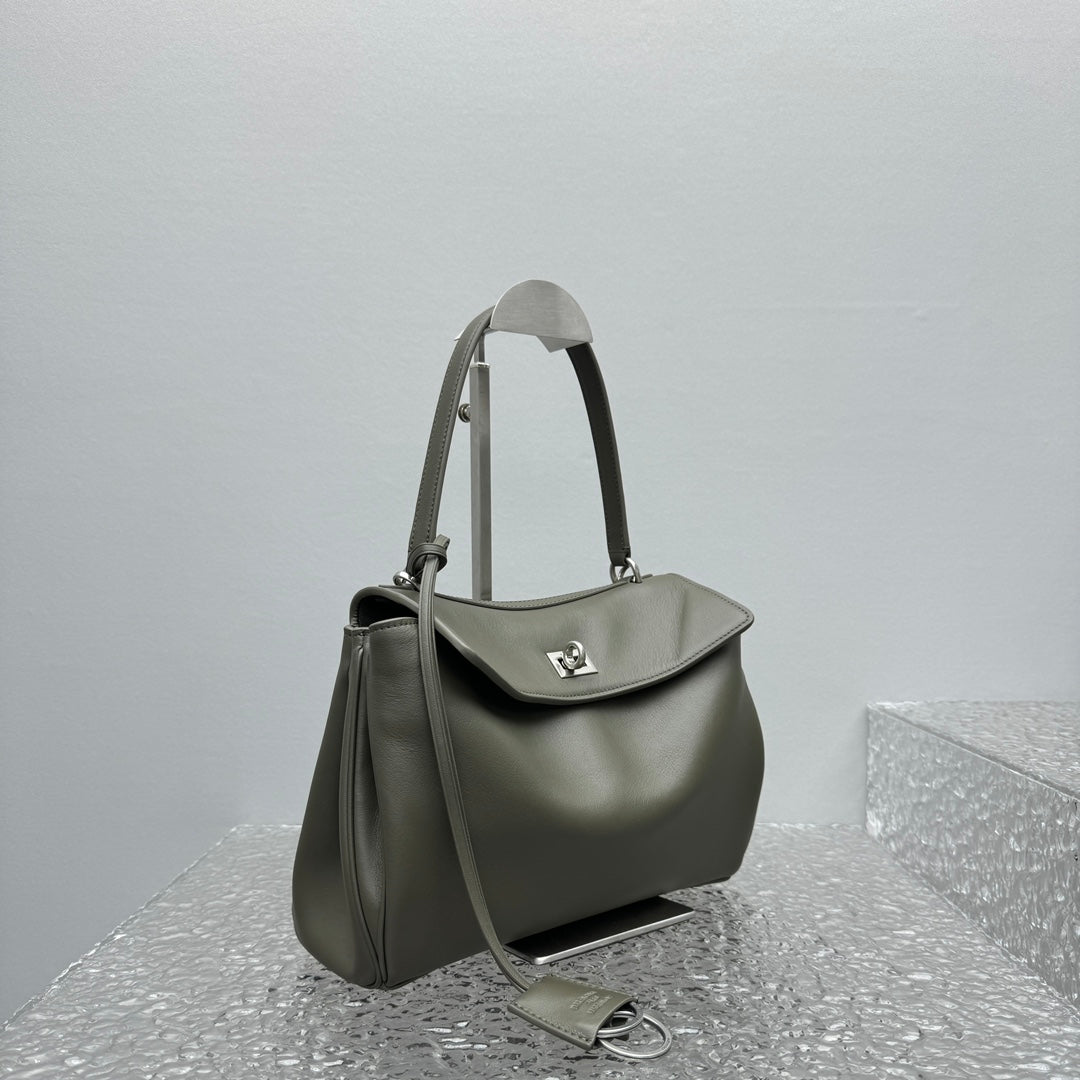 LuxluxHouse Best Quality Bags Balenciaga Women Men