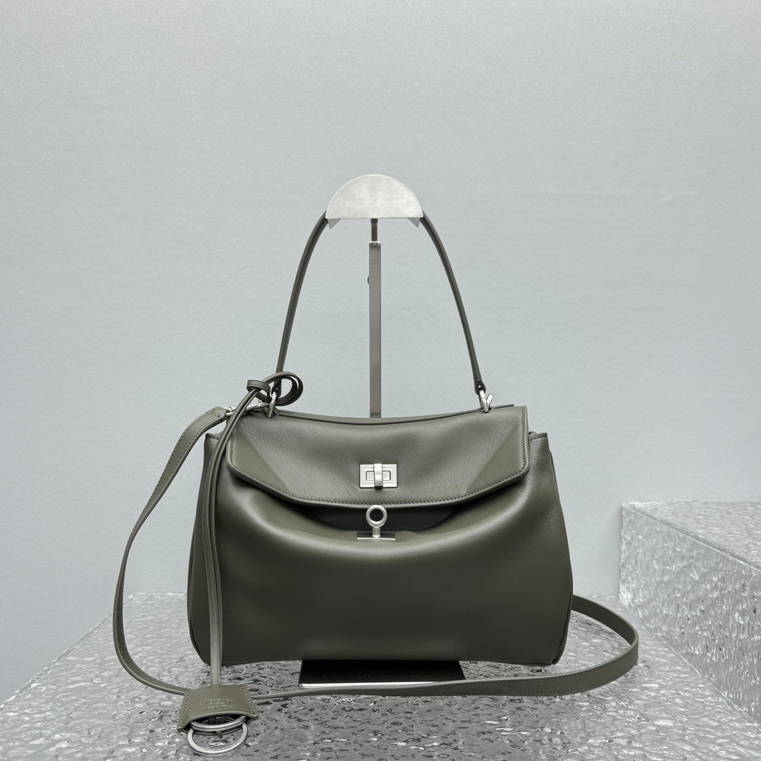 LuxluxHouse Best Quality Bags Balenciaga Women Men