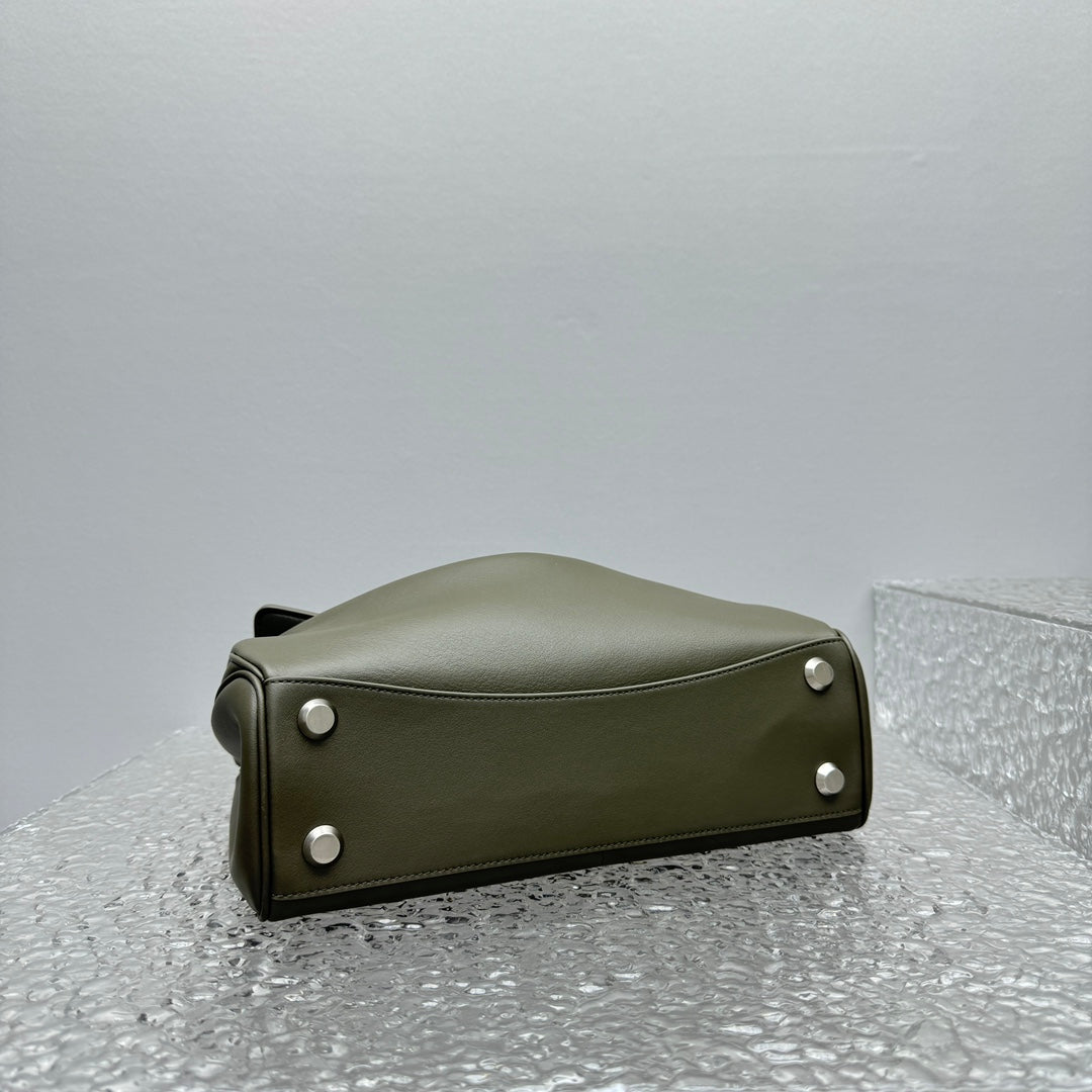 LuxluxHouse Best Quality Bags Balenciaga Women Men