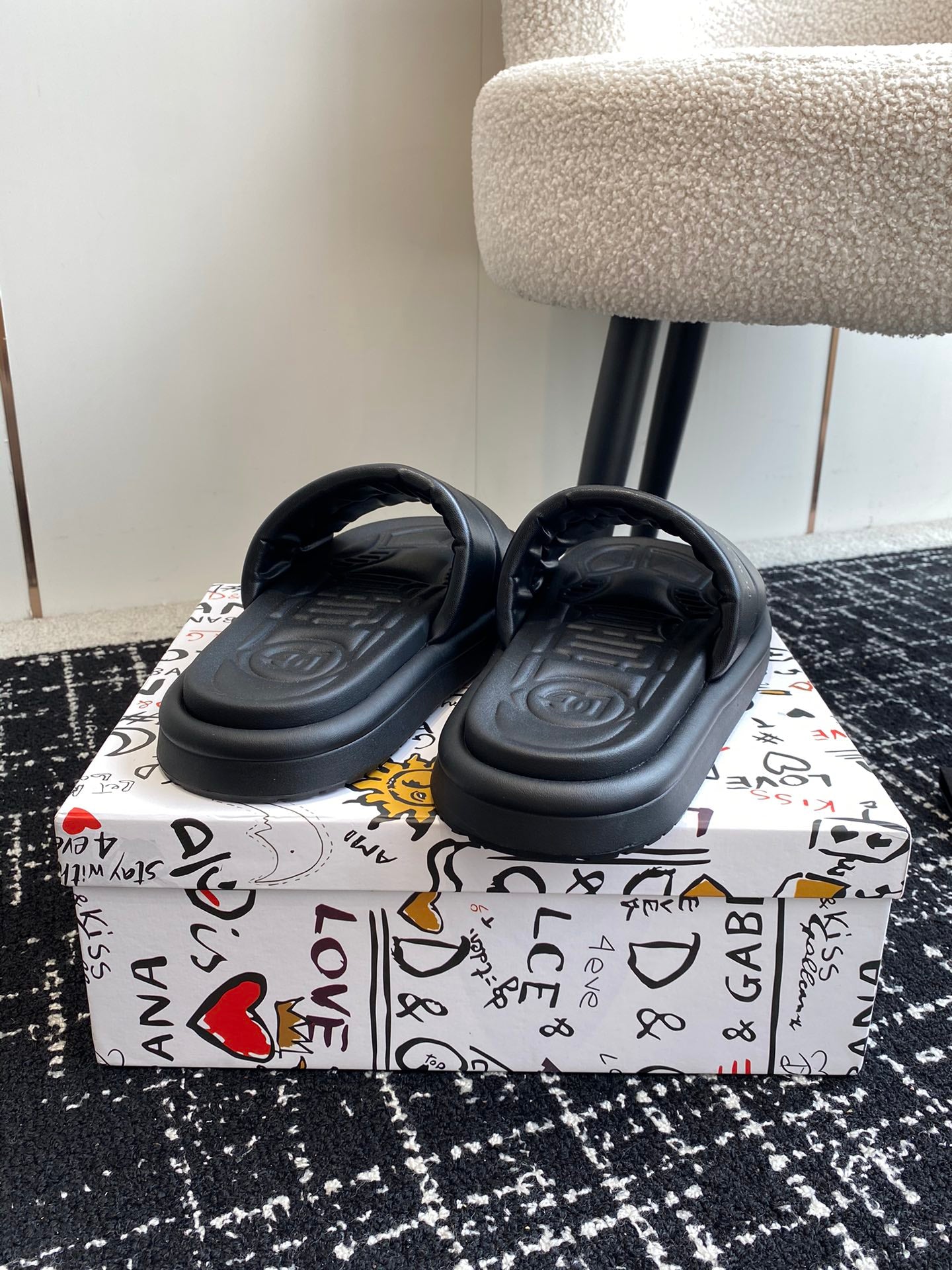 LuxluxHouse Best Quality Sandals Dolce & Gabbana