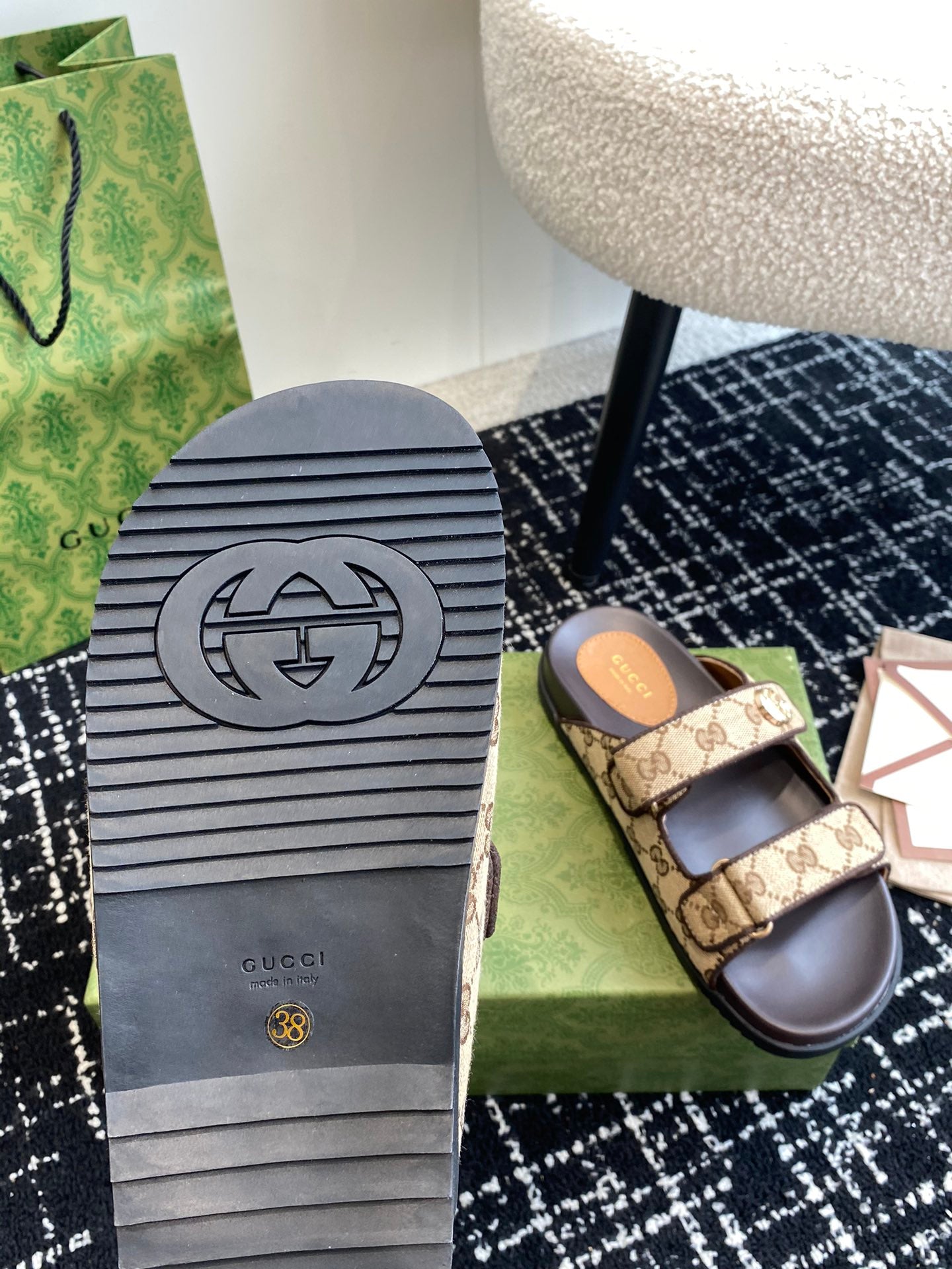 LuxluxHouse Best Quality Sandals Gucci