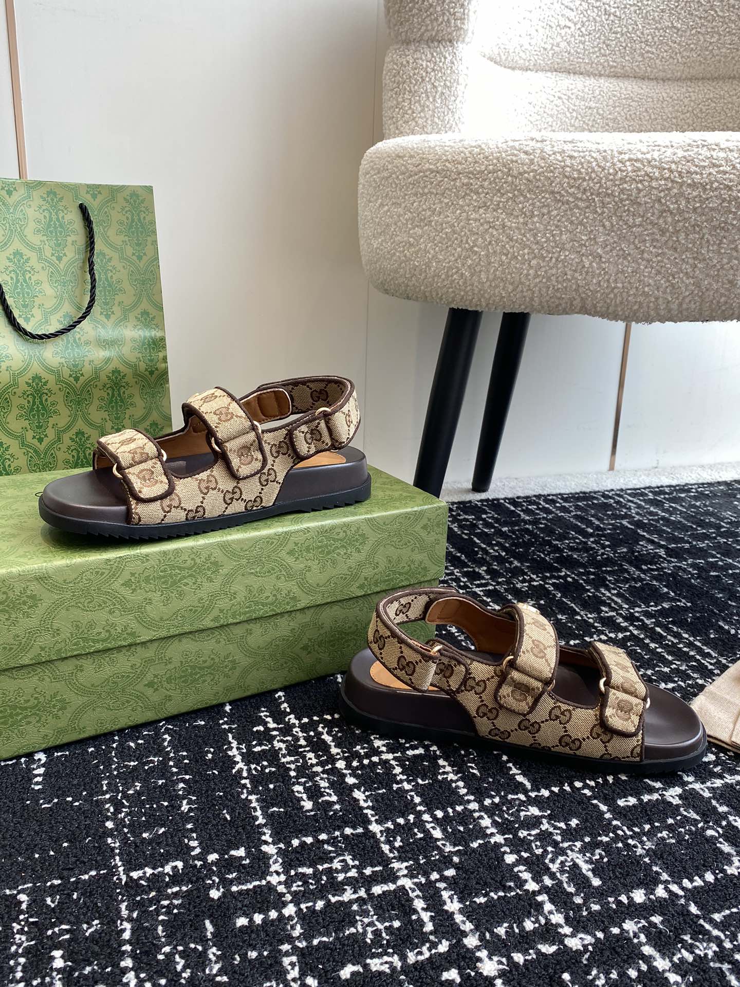 LuxluxHouse Best Quality Sandals Gucci