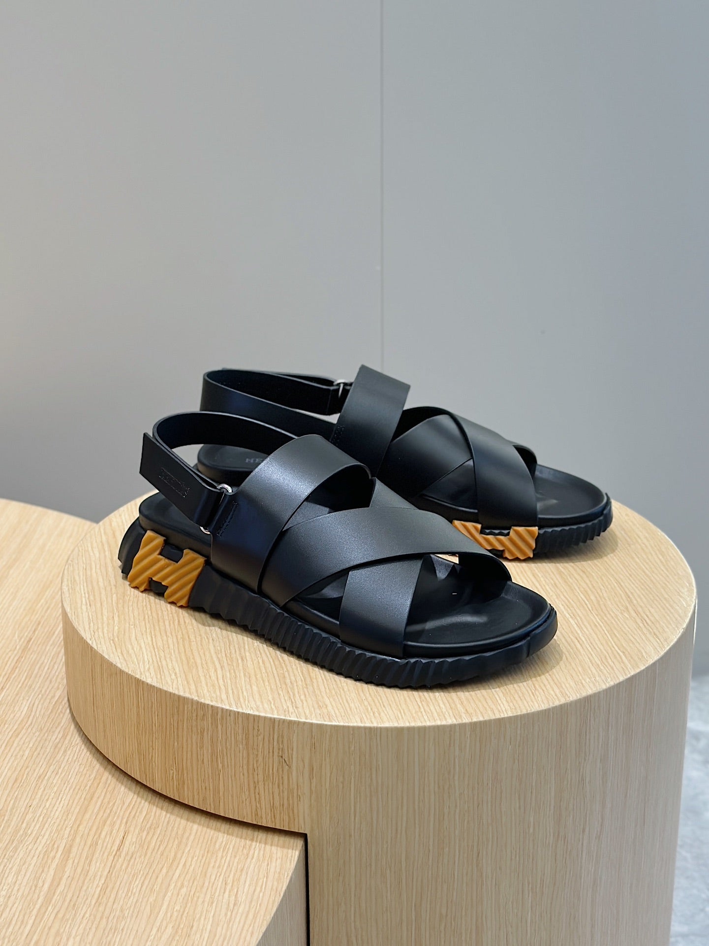 LuxluxHouse Best Quality Sandals Hermes