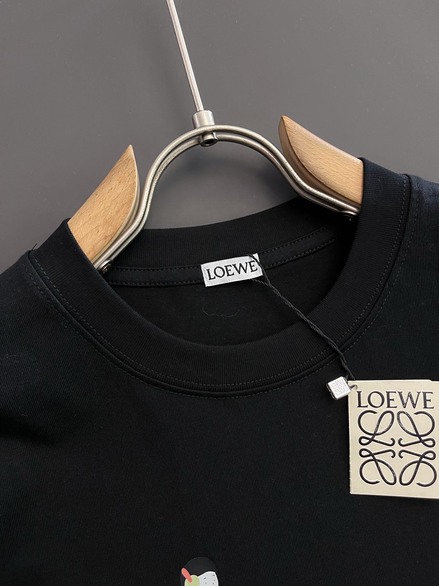 LuxluxHouse Best Quality Clothes T-shirt Loewe
