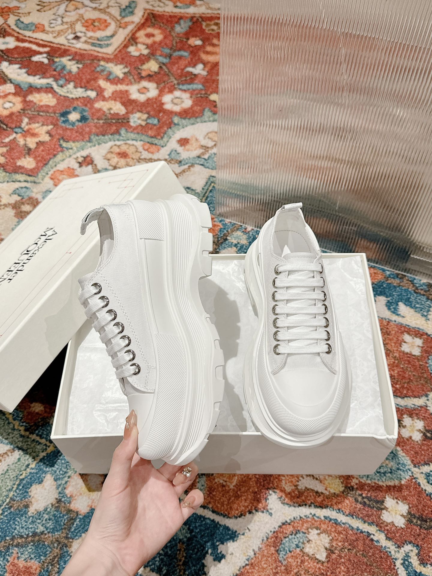 LuxluxHouse Best Quality Shoes Alexander McQueen