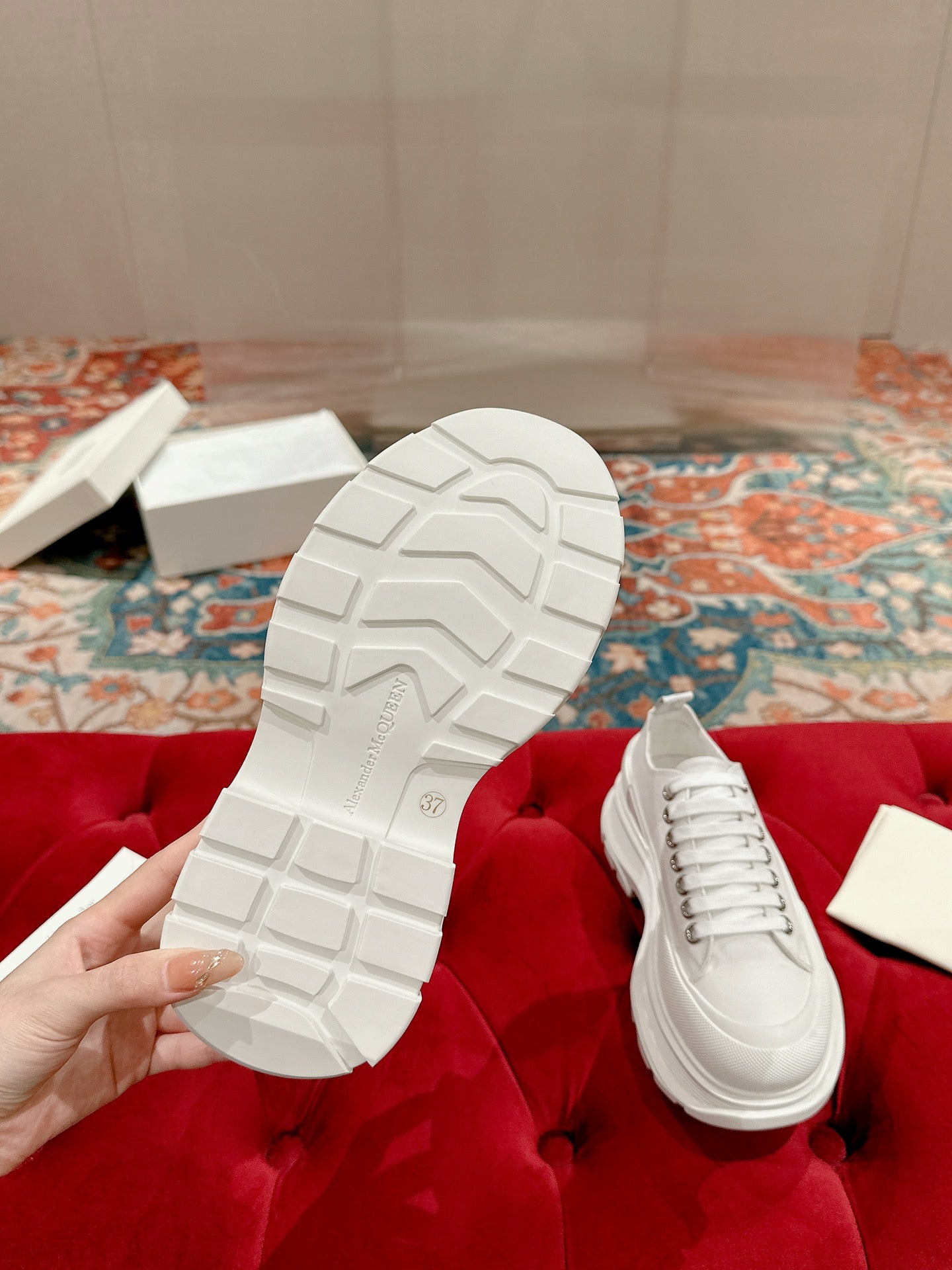 LuxluxHouse Best Quality Shoes Alexander McQueen