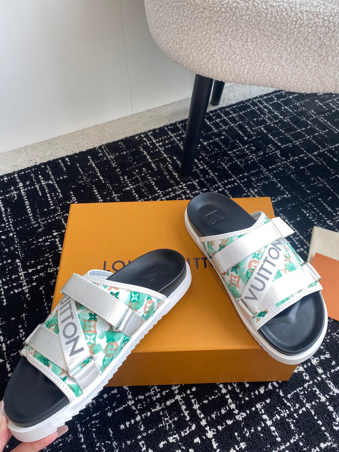 LuxluxHouse Best Quality Sandals Louis Vuitton