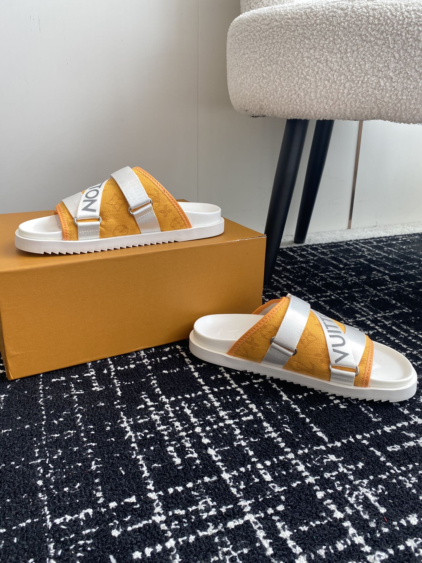 LuxluxHouse Best Quality Sandals Louis Vuitton