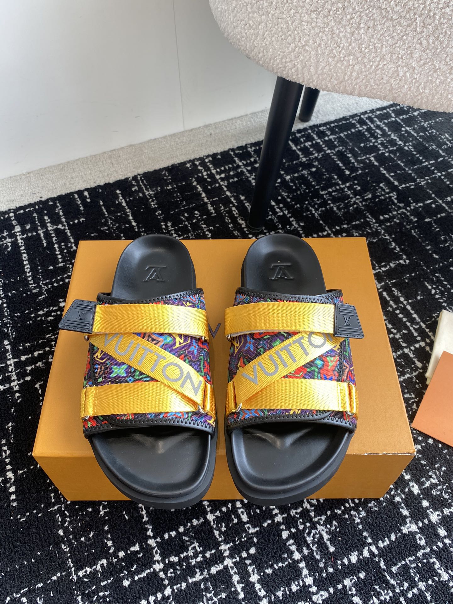 LuxluxHouse Best Quality Sandals Louis Vuitton