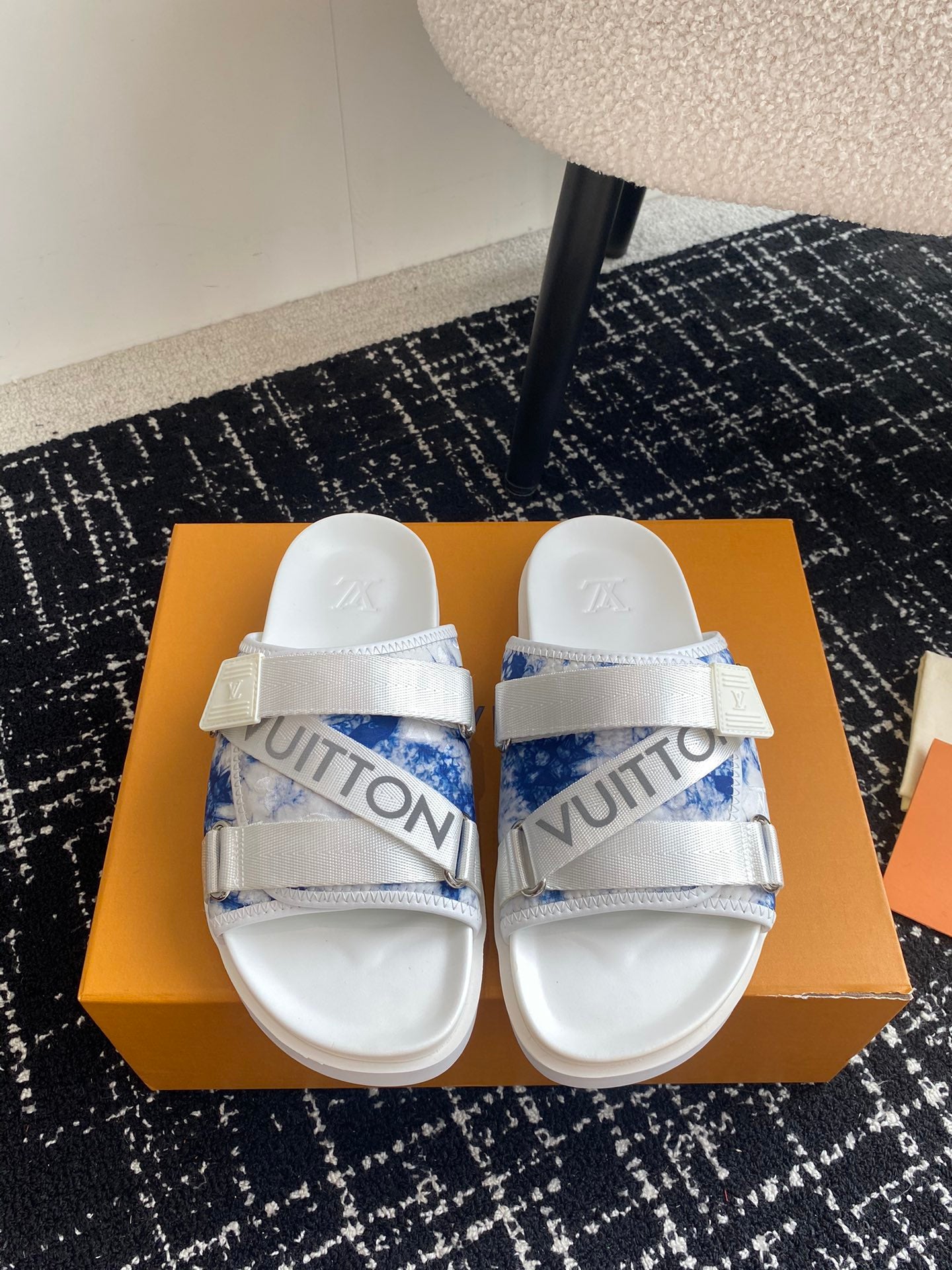 LuxluxHouse Best Quality Sandals Louis Vuitton