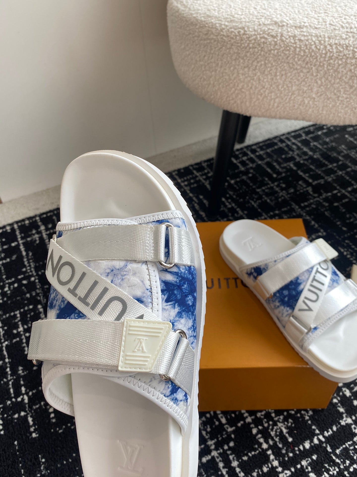 LuxluxHouse Best Quality Sandals Louis Vuitton