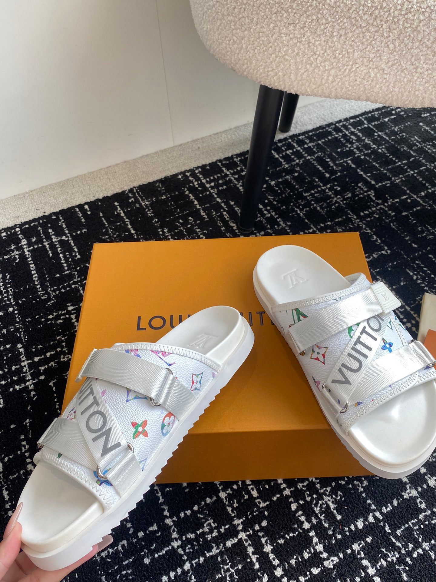 LuxluxHouse Best Quality Sandals Louis Vuitton