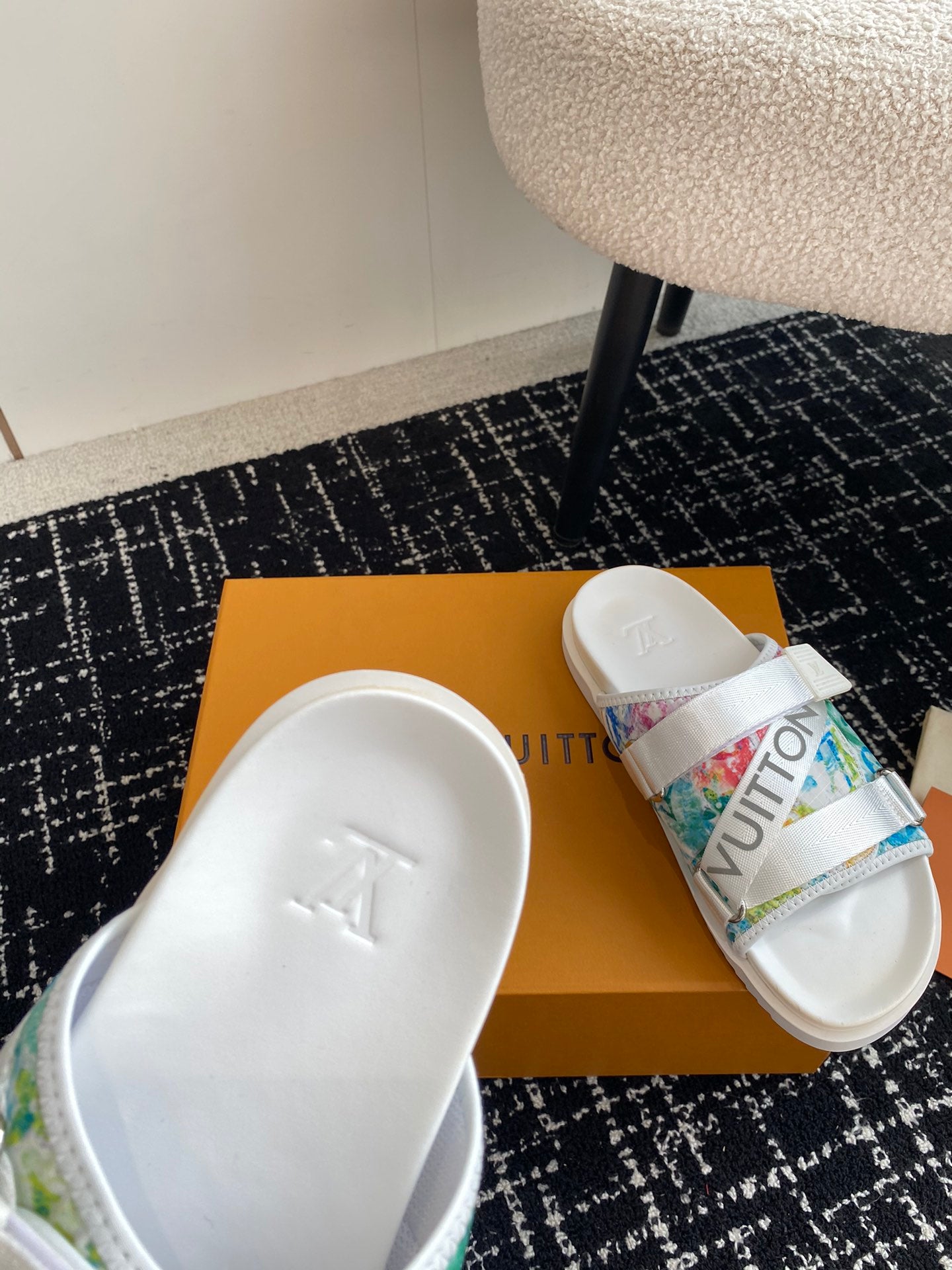 LuxluxHouse Best Quality Sandals Louis Vuitton