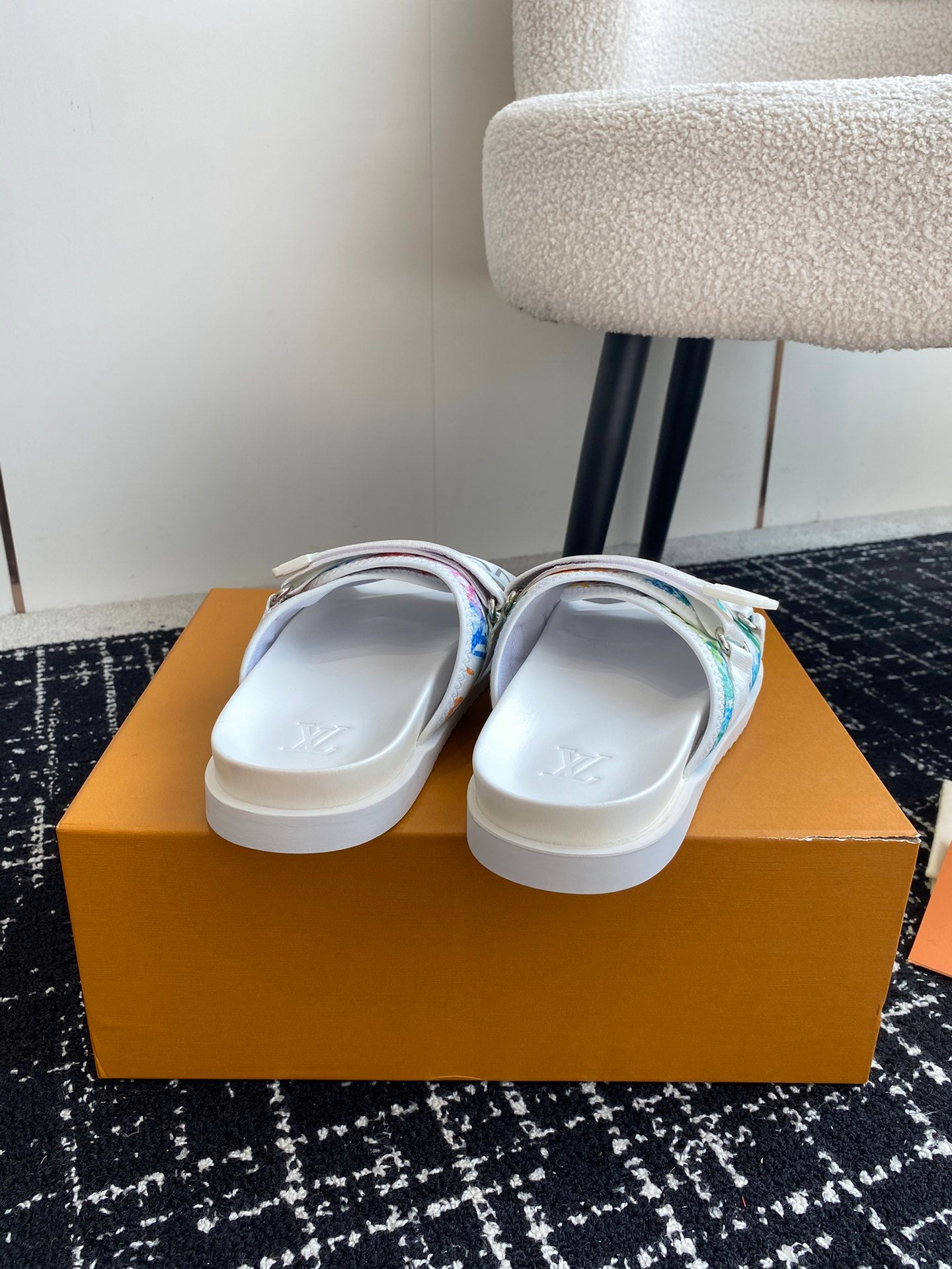 LuxluxHouse Best Quality Sandals Louis Vuitton