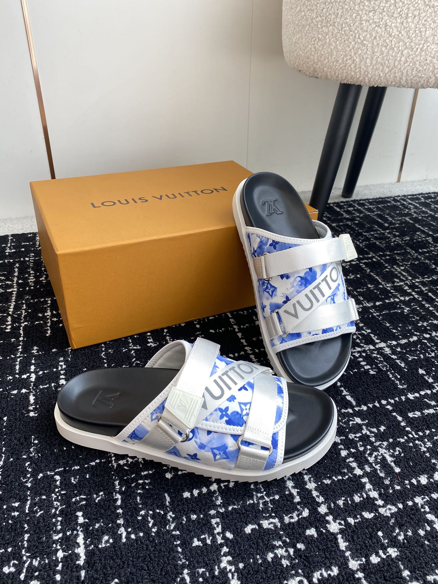 LuxluxHouse Best Quality Sandals Louis Vuitton