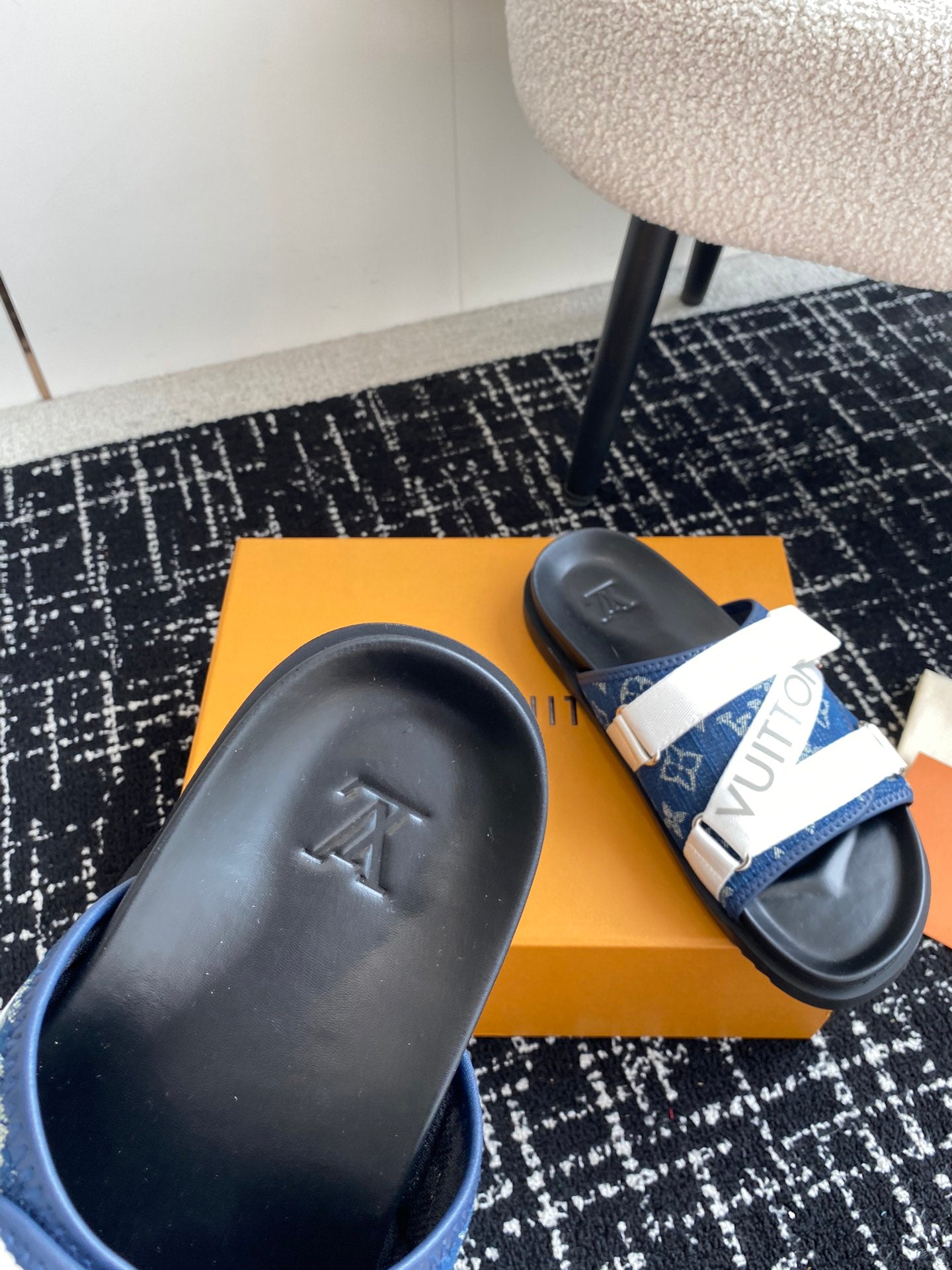 LuxluxHouse Best Quality Sandals Louis Vuitton