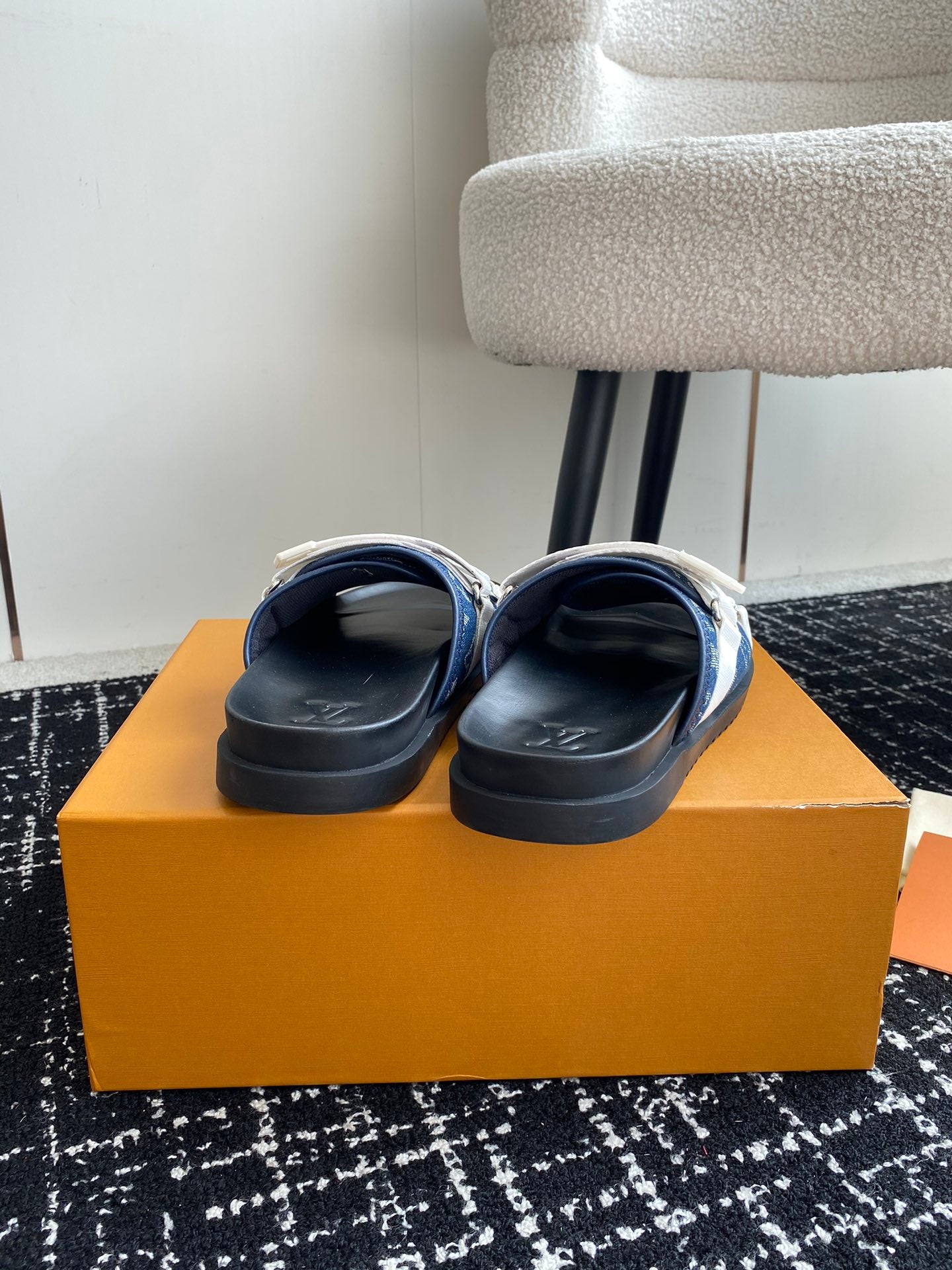 LuxluxHouse Best Quality Sandals Louis Vuitton