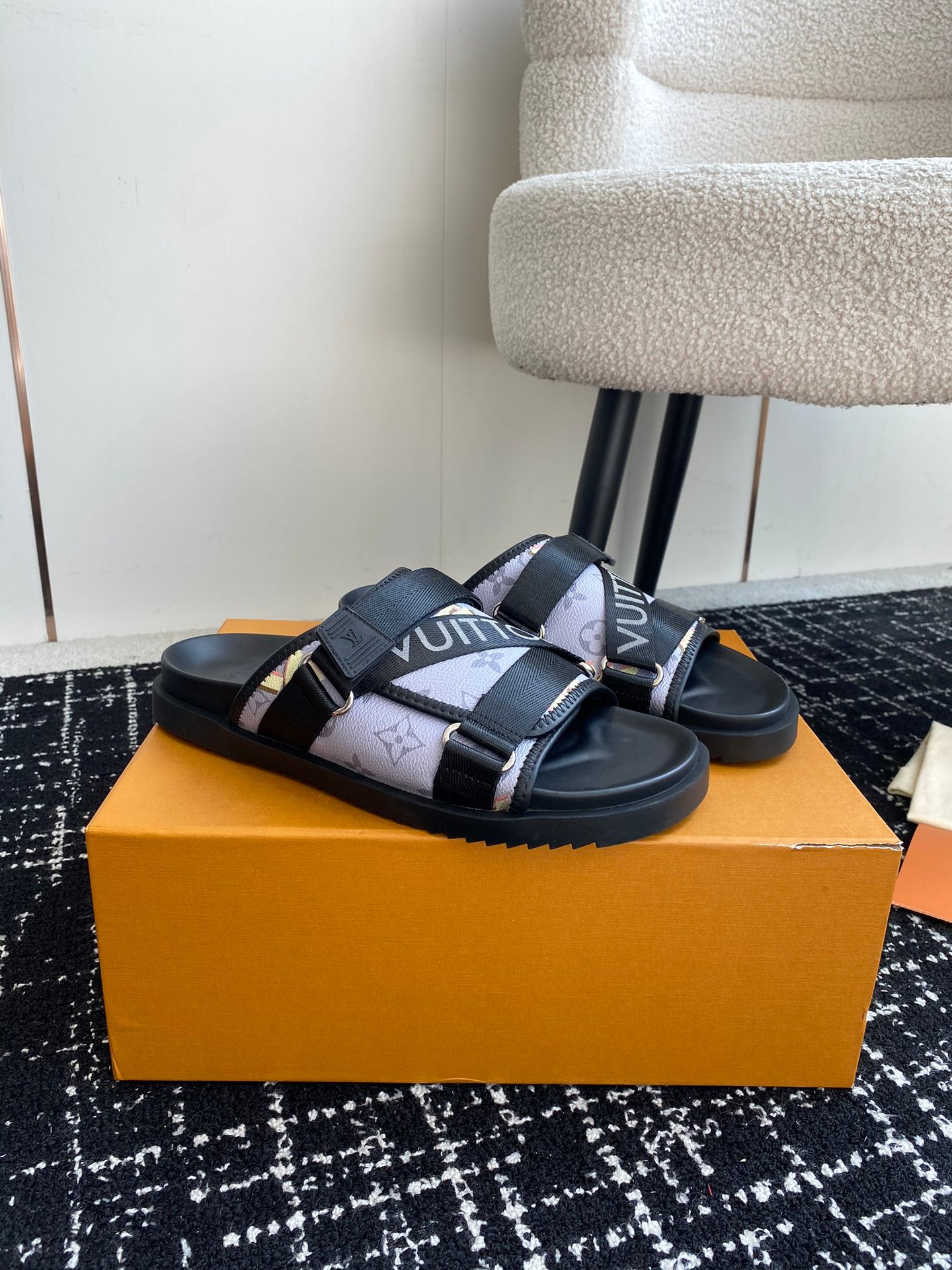 LuxluxHouse Best Quality Sandals Louis Vuitton