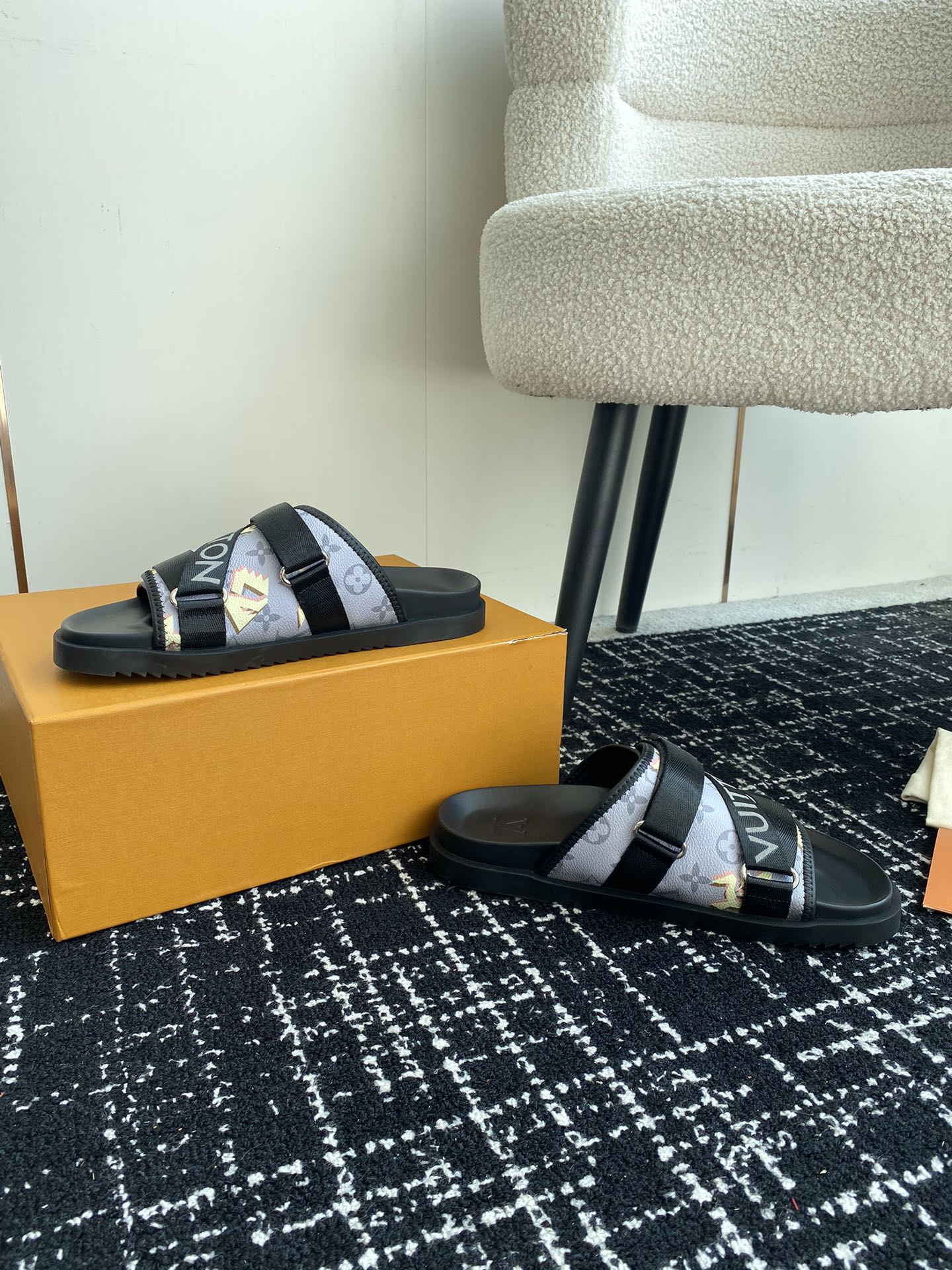 LuxluxHouse Best Quality Sandals Louis Vuitton